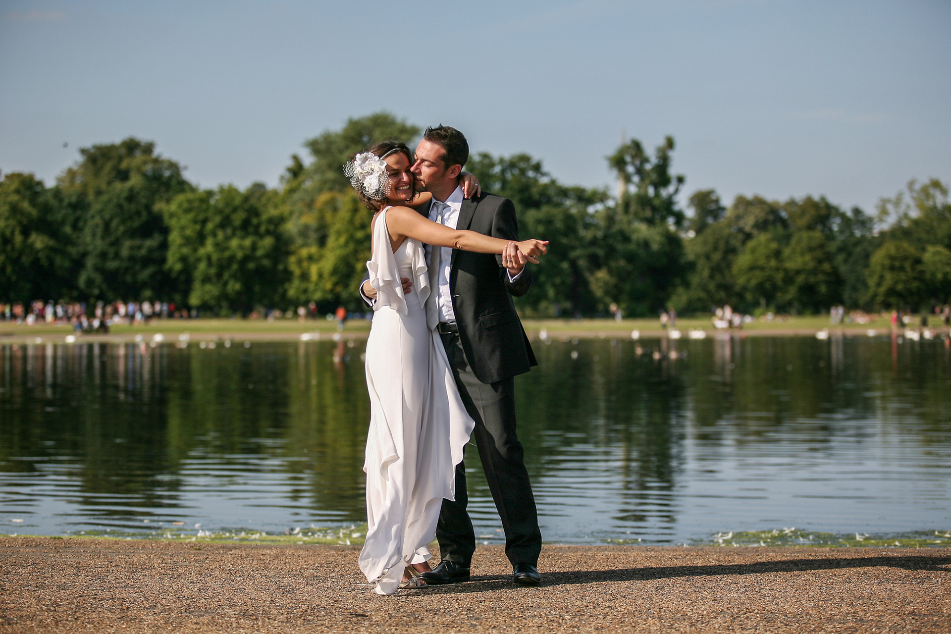 wedding round pond kensington garden london
