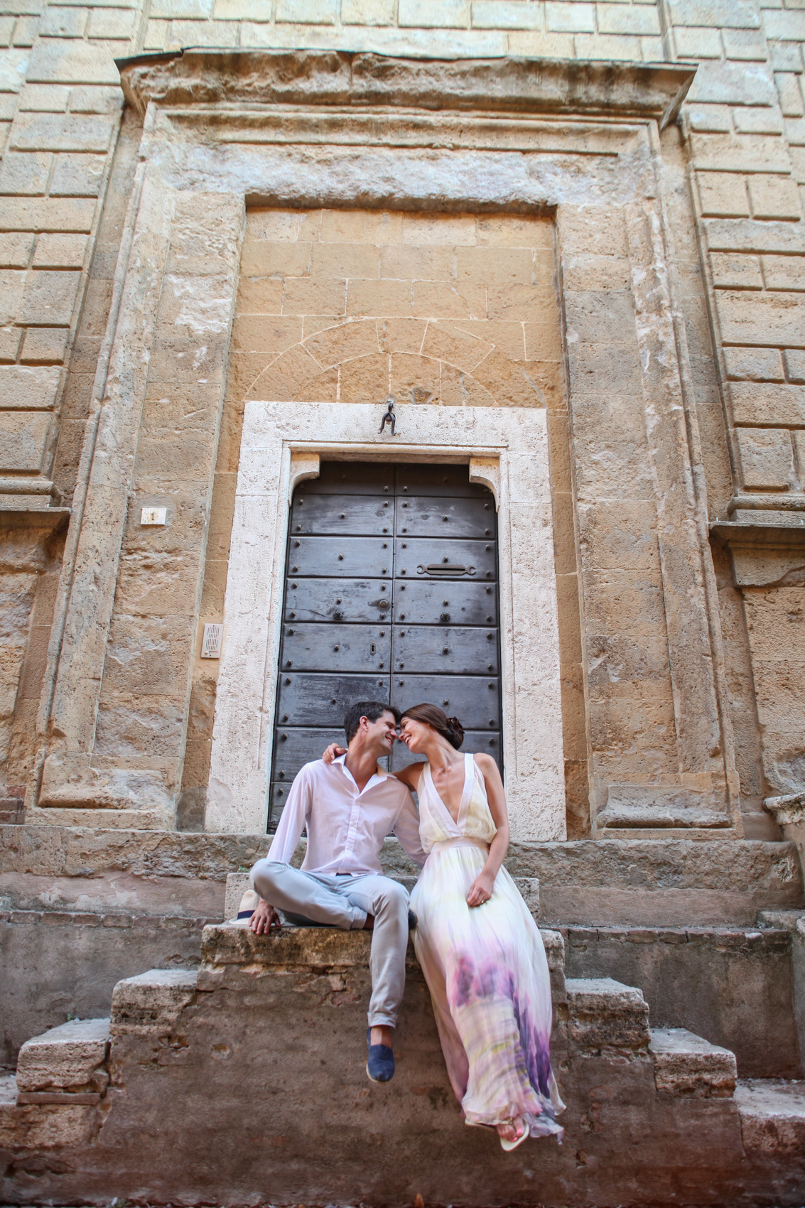 pre-wedding photoshoot tuscany