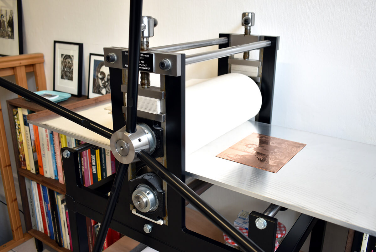 Presse taille douce Atelier Jean-Baptiste Miette - Vue 1 Atelier Jean-Baptiste Miette - Cours de peinture Paris 13