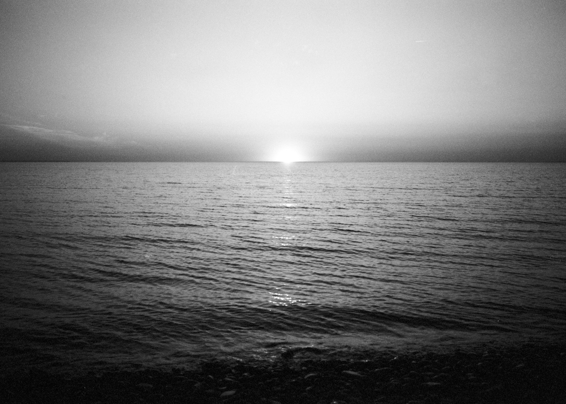 "One More Sunset " Rollei Retro 400S x Pentax zoom 70 ©JuniorPhotos 2023