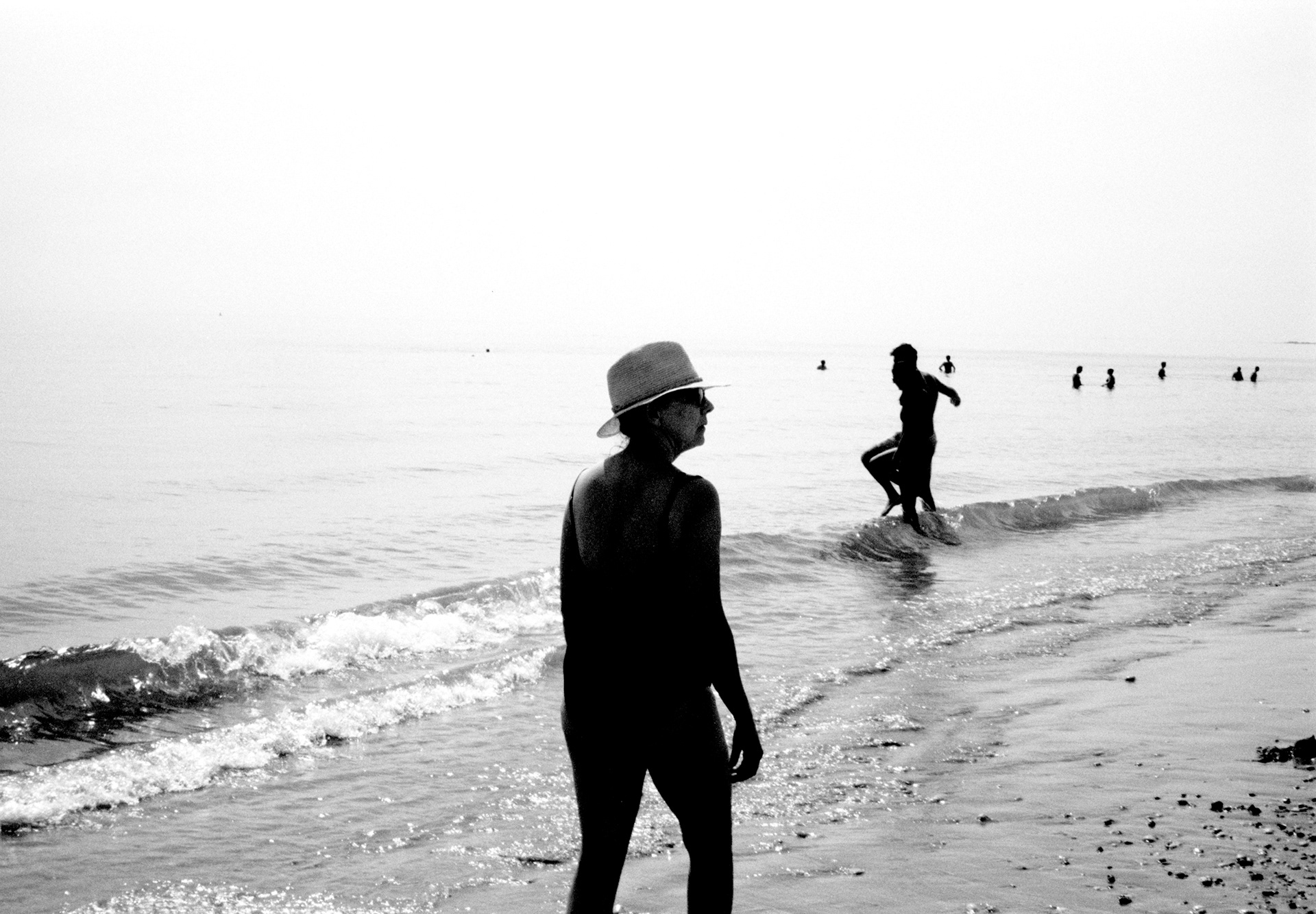 "One More Hat" Rollei Retro 400S x Pentax zoom 70 ©JuniorPhotos 2023