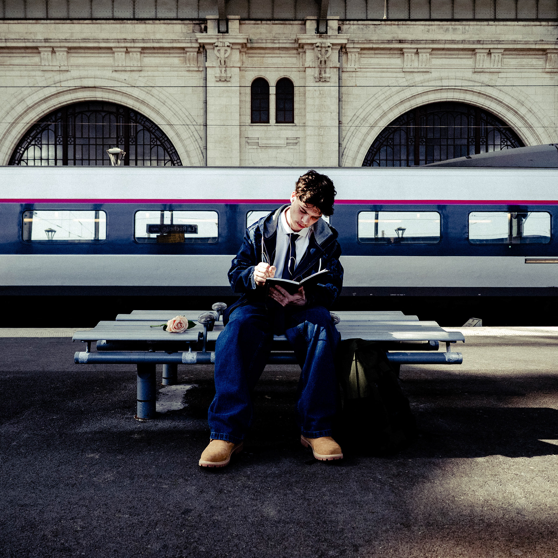 Light indu$try ©JuniorPhotos 2025