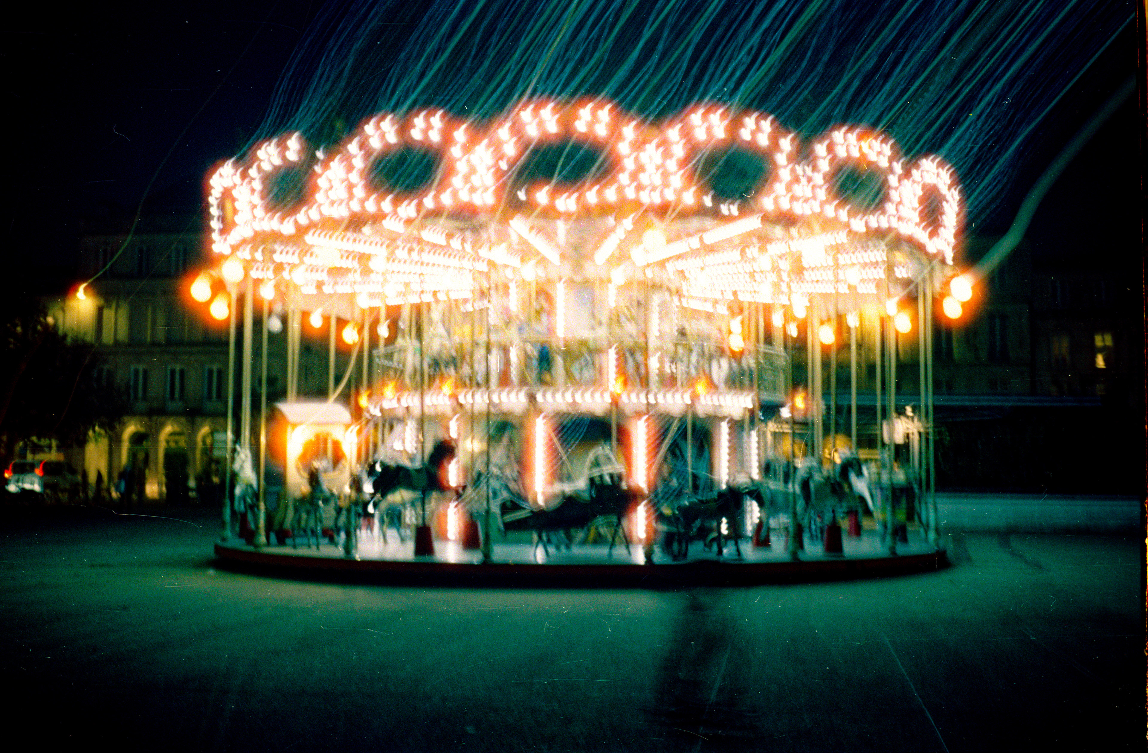 "Carrousel" - CineStill 800T - Olympus OM10  ©JuniorPhotos 2022