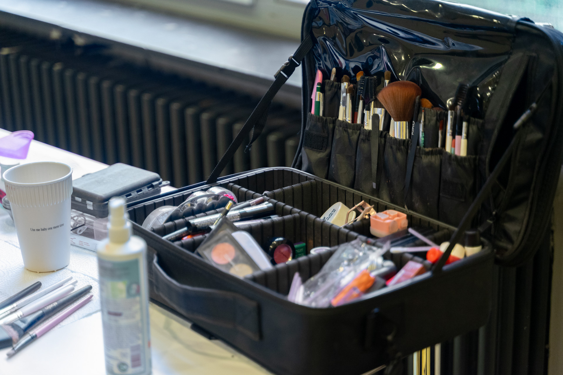 Make-Up Artistin Elliot de Jansen