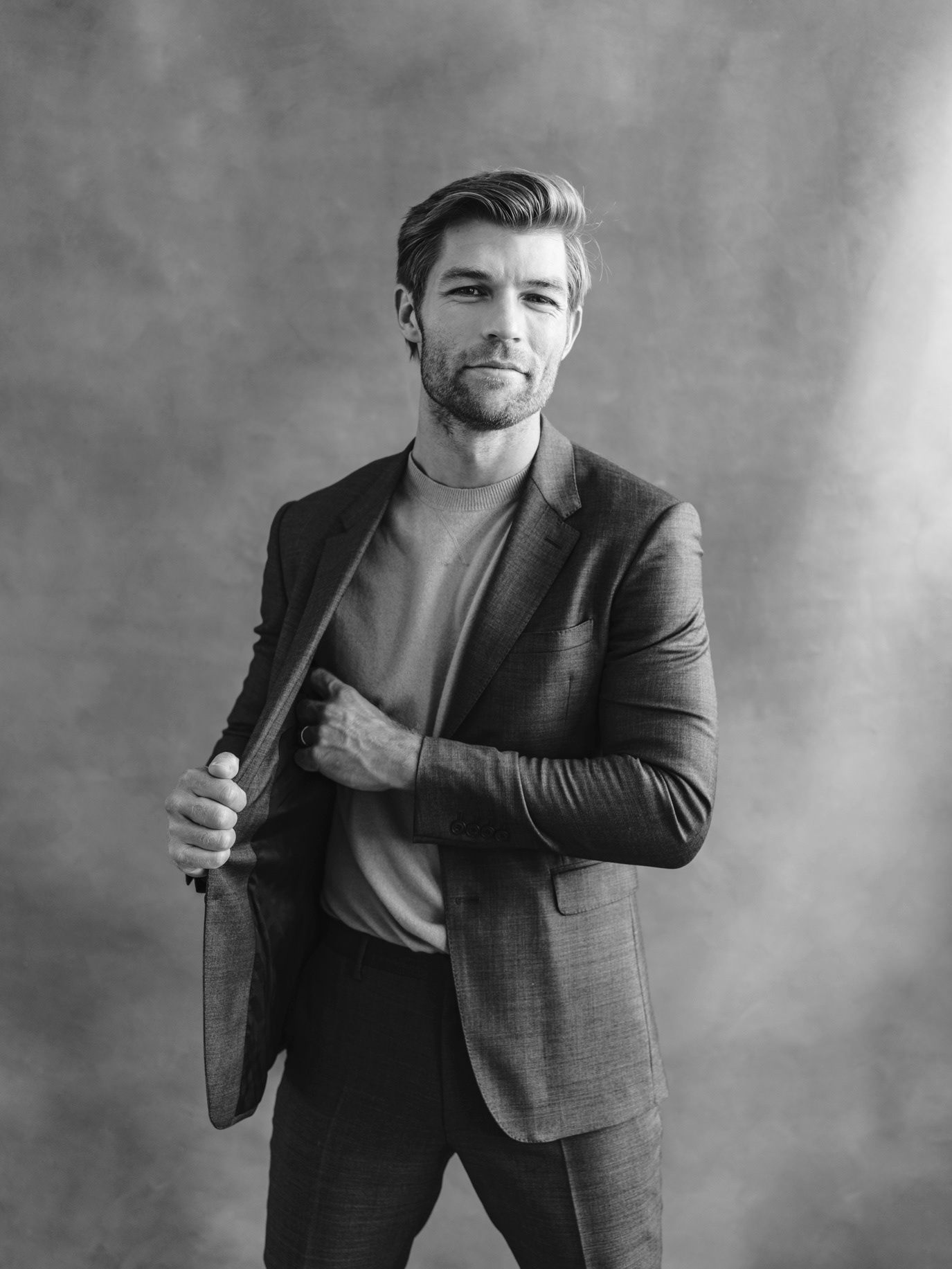 Portrait of actor Liam McIntyre, photographed by Alex Gâlmeanu.