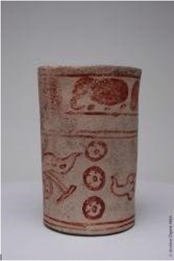 Vaso, ca. 250-950 CE, unknown material, 17.80 x 11.60 cm
