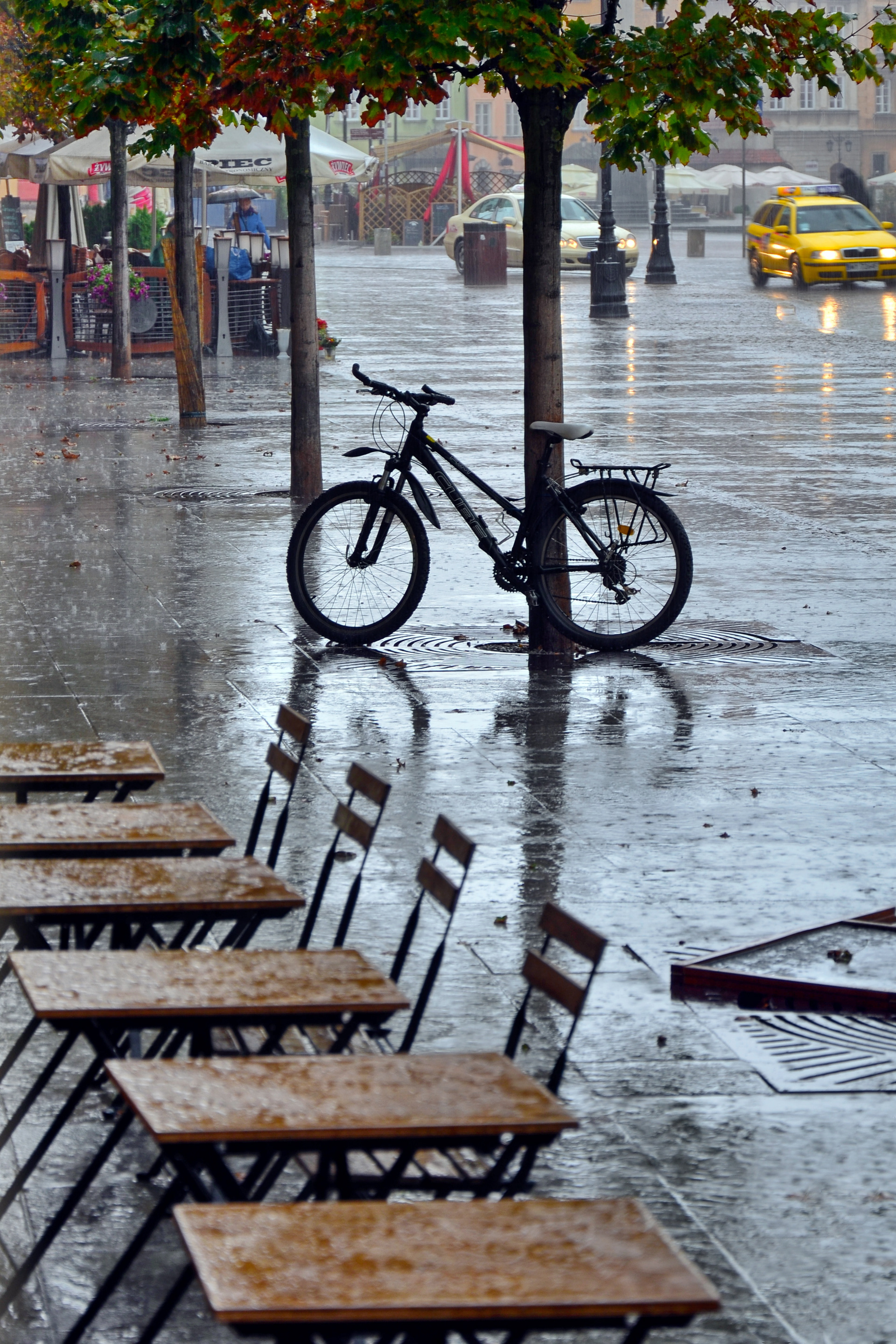 Warsaw, NowySwiat on a rainy day, PL