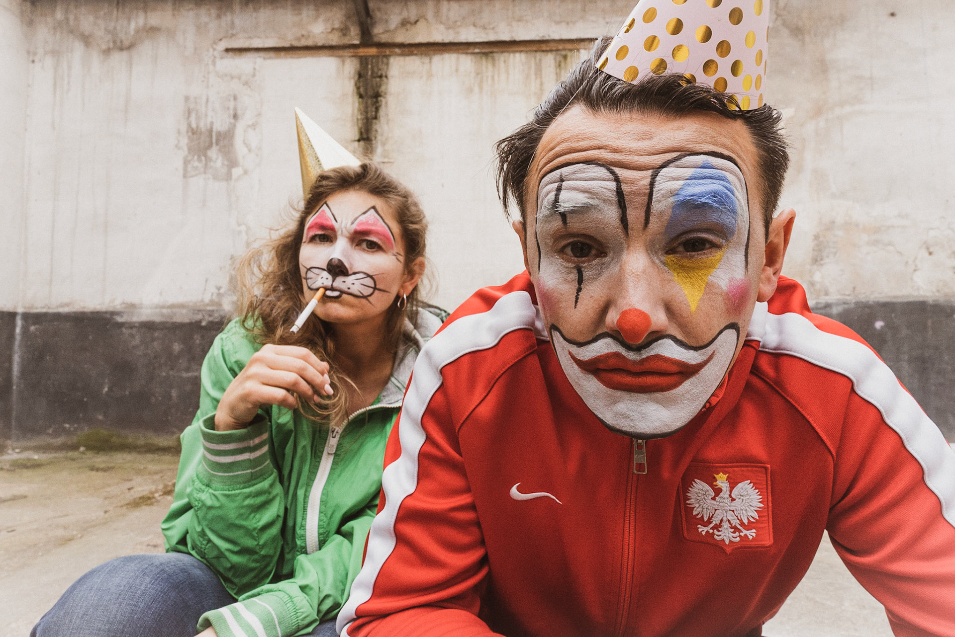 Débris, cie estrarre. Viktoria Kozlova et Julien Kosellek.