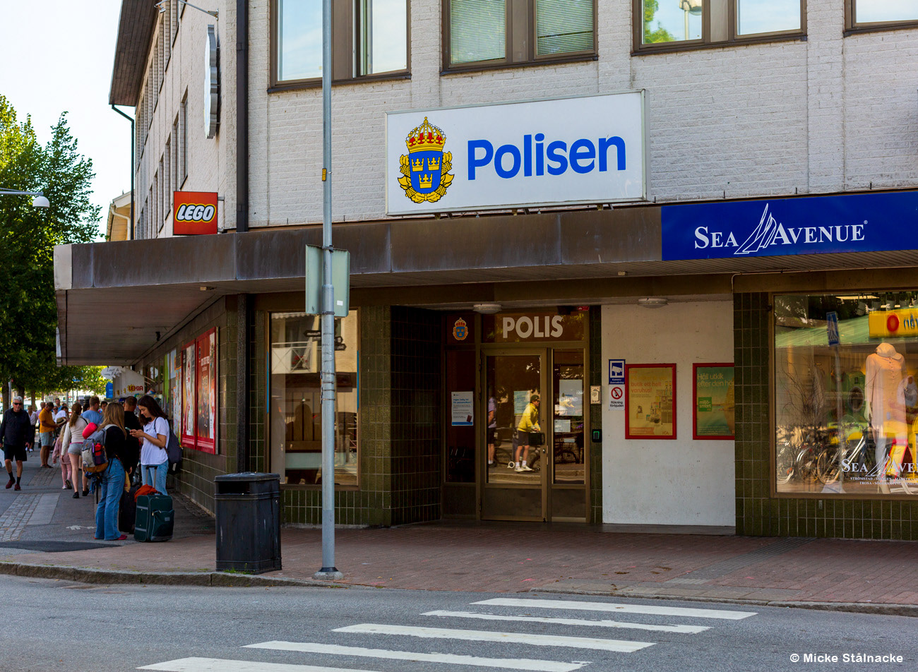 Polisstationen i Strömstad som figurerade i "Polisen i Strömstad" (1982-1996). Fotograferad 2022.