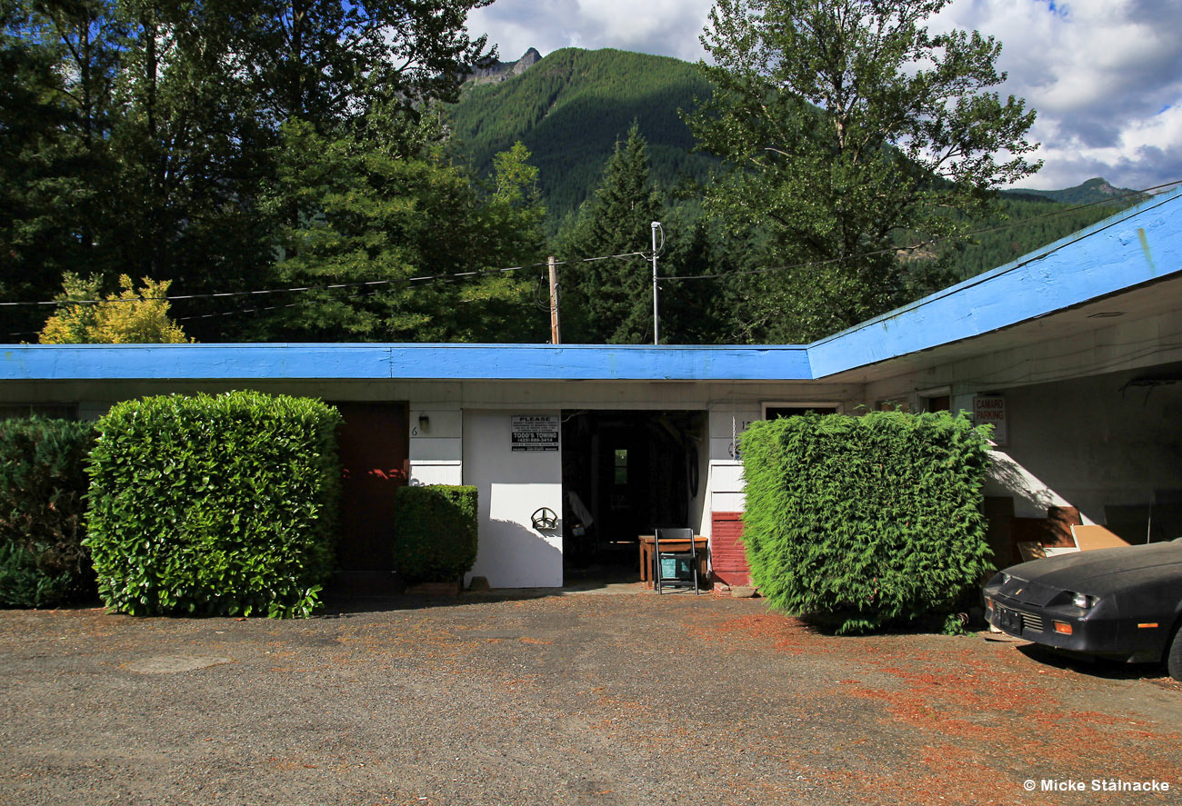 Blue Diamond Motel (Twin Peaks-Fire Walk With Me, 1992). North Bend, USA (2014).