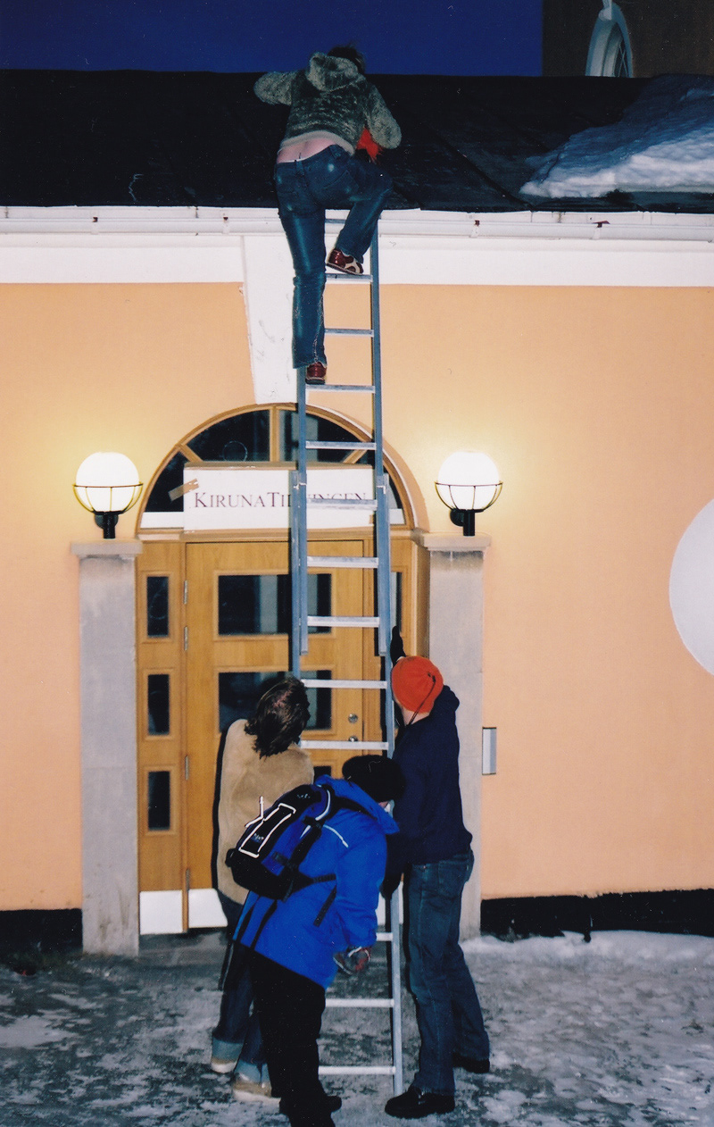 Förberedelse för novellfoto, vintern 2003. Foto: Birgitta Isacsson.