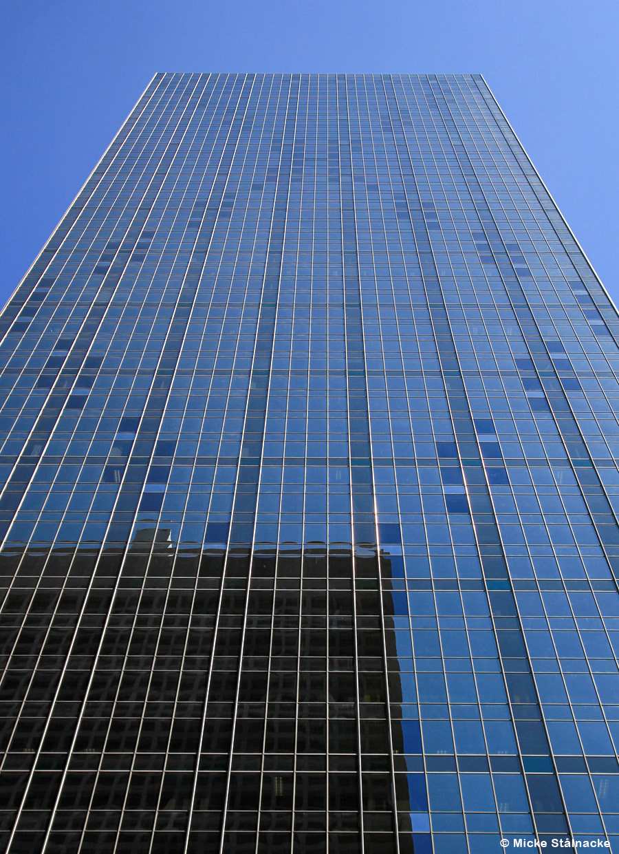 Ewing Oil i "Dallas" (1978-1987). Dallas, Texas, USA (2014).