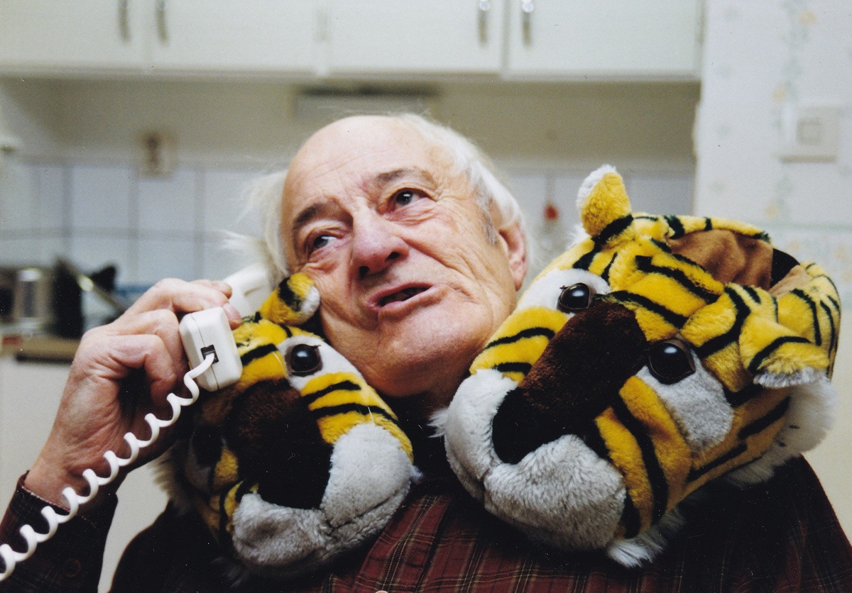 Hubert Nordwall med de kidnappade tigertofflorna, hösten 2003. Foto: Birgitta Isacsson.