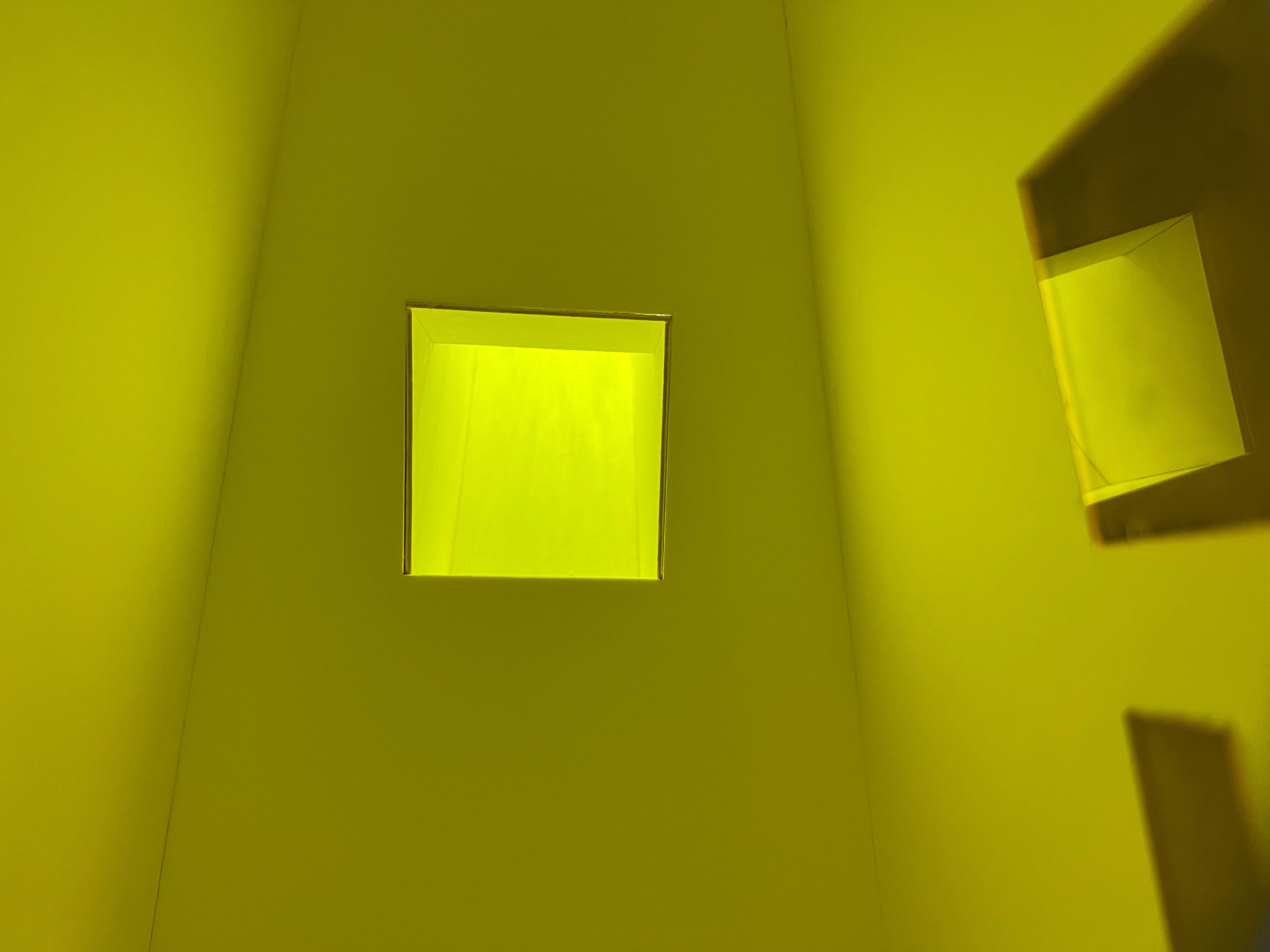 Additional shot of the light well with the side windows in view.