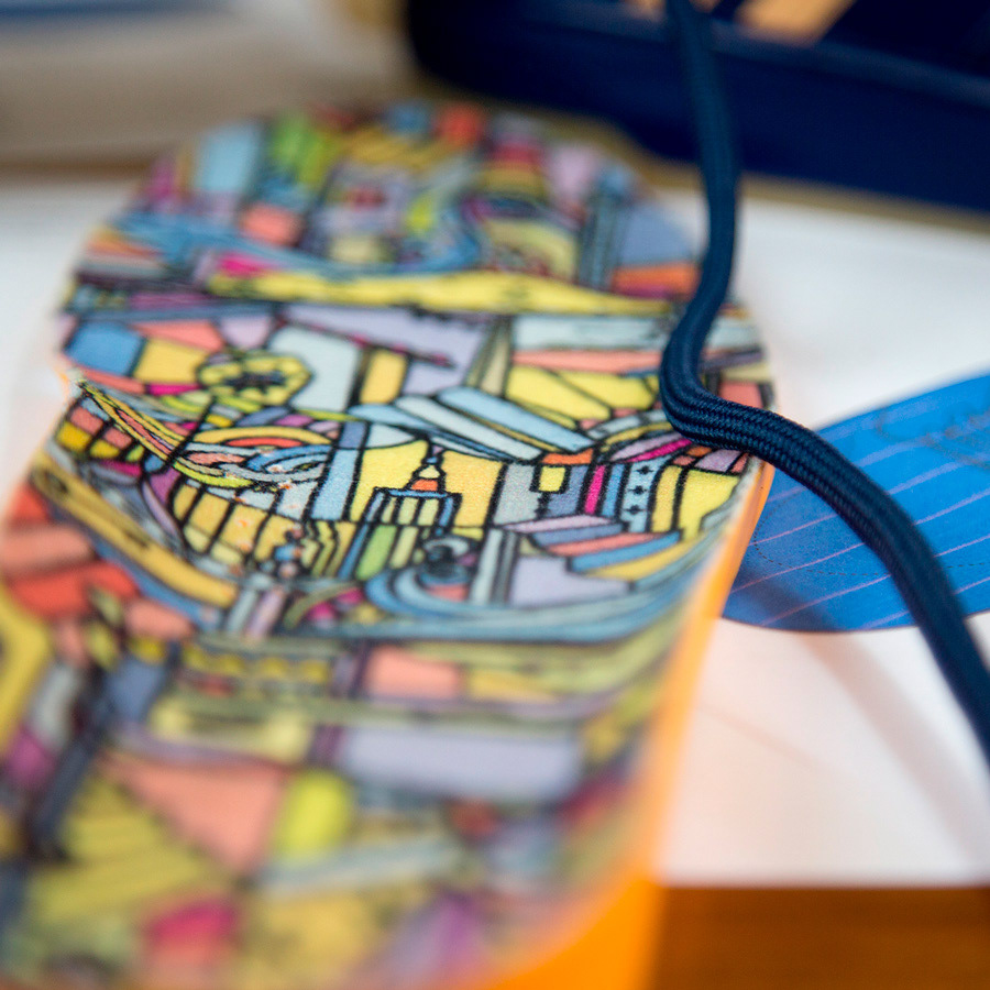 Detail of the inner sole of the Ous x Ninhol sneaker