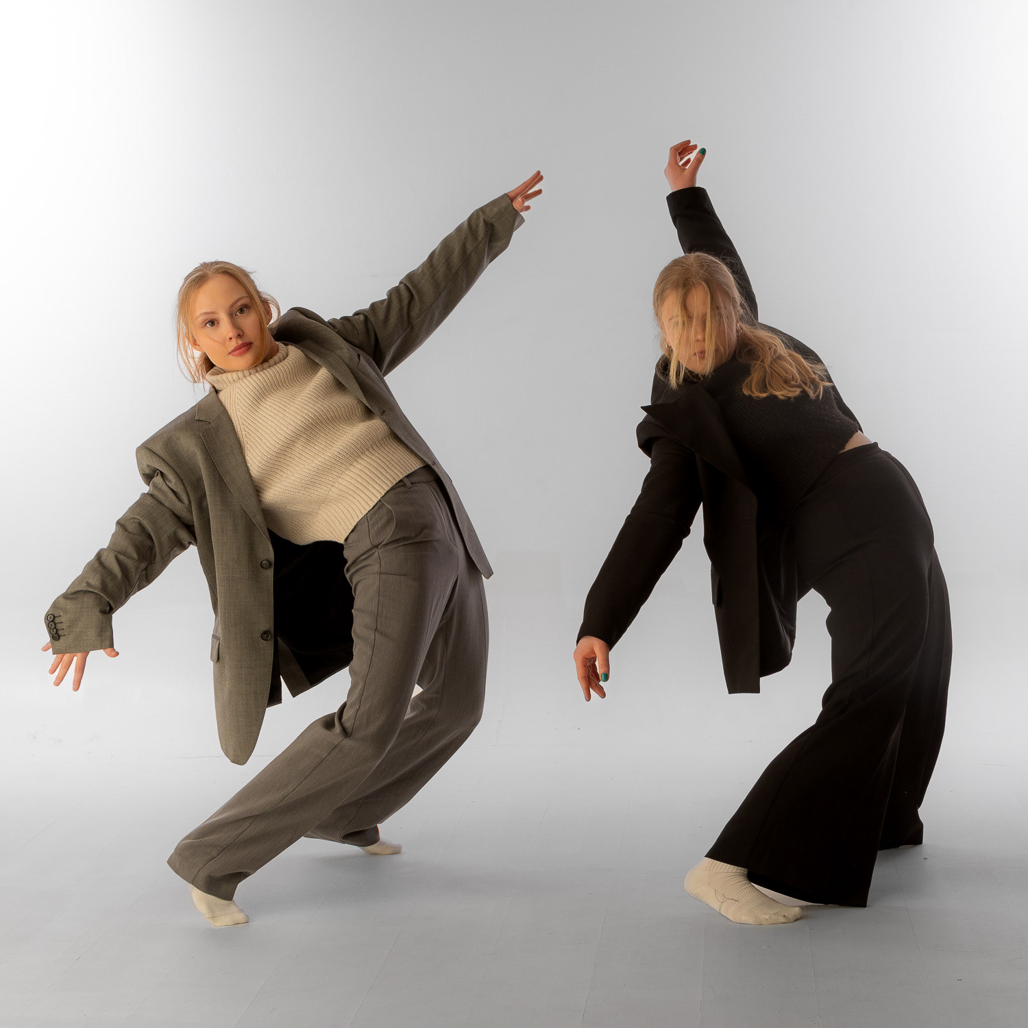 Leonora Lakselvnes Henriksen og Mia Andreassen