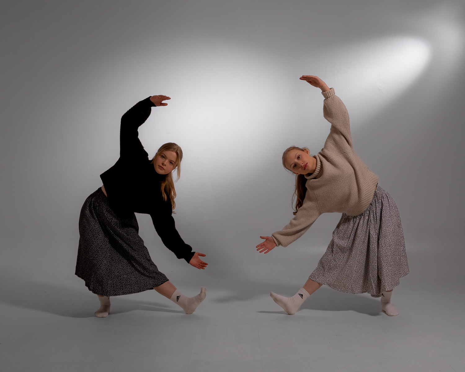 Leonora Lakselvnes Henriksen og Mia Andreassen