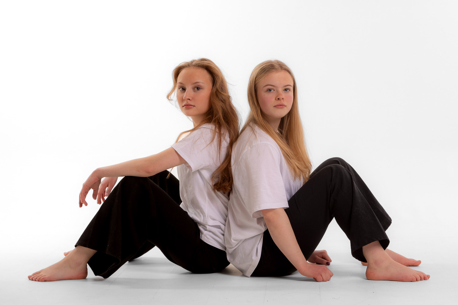 Leonora Lakselvnes Henriksen og Mia Andreassen