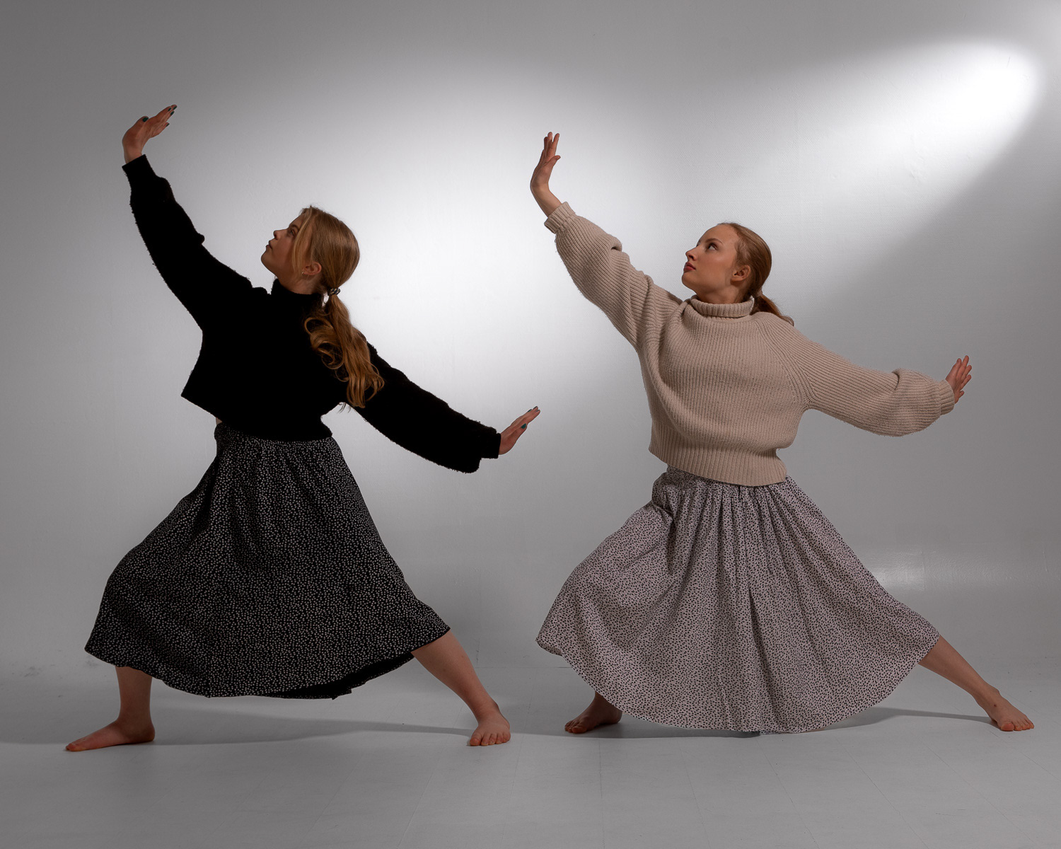 Leonora Lakselvnes Henriksen og Mia Andreassen