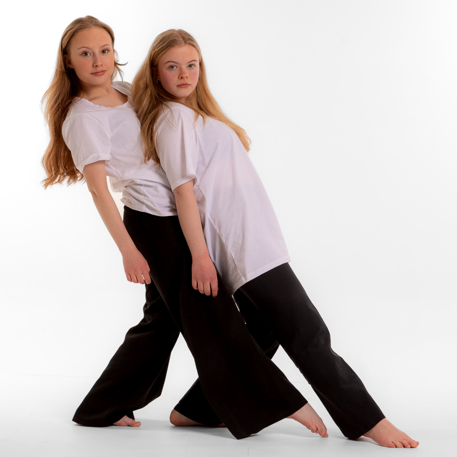 Leonora Lakselvnes Henriksen og Mia Andreassen