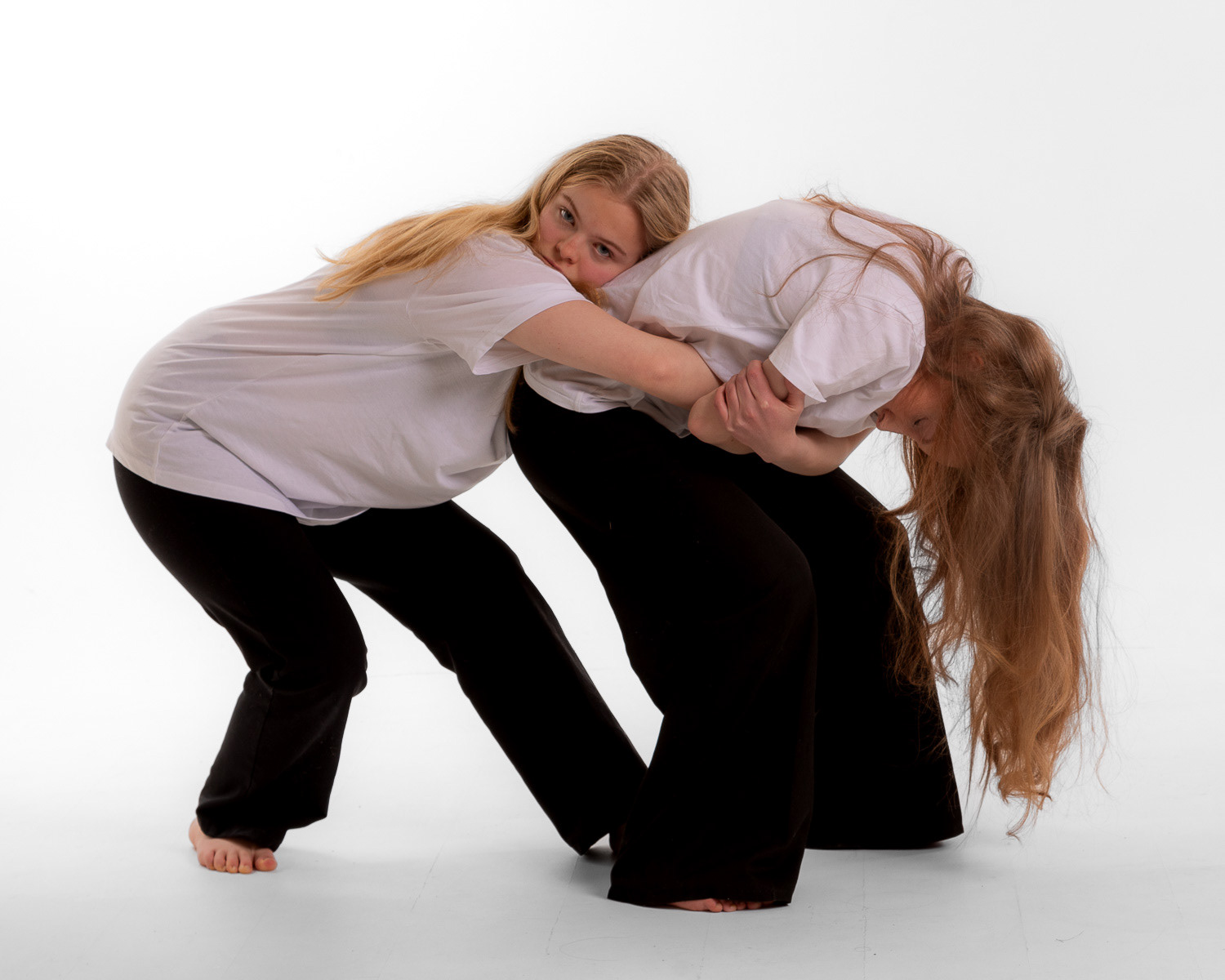 Leonora Lakselvnes Henriksen og Mia Andreassen