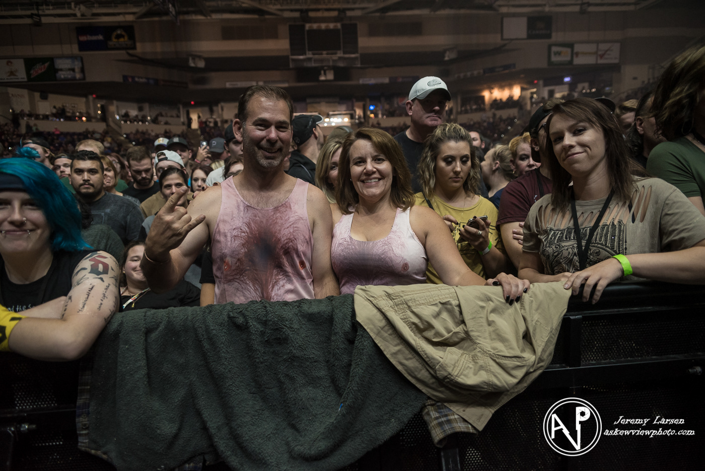 Crowd for Shinedown