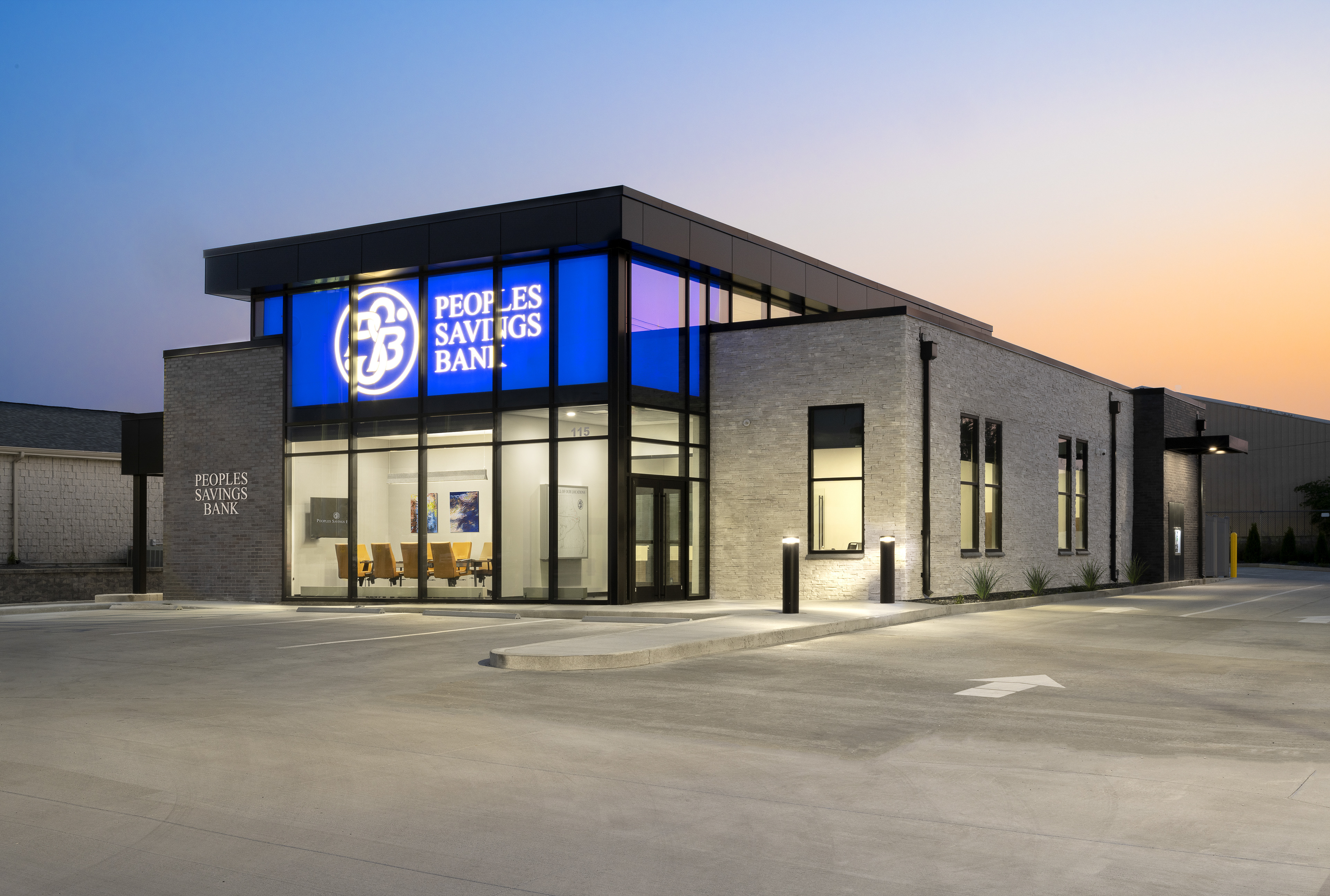Eddy Design Group : Peoples Savings Bank : Troy, MO