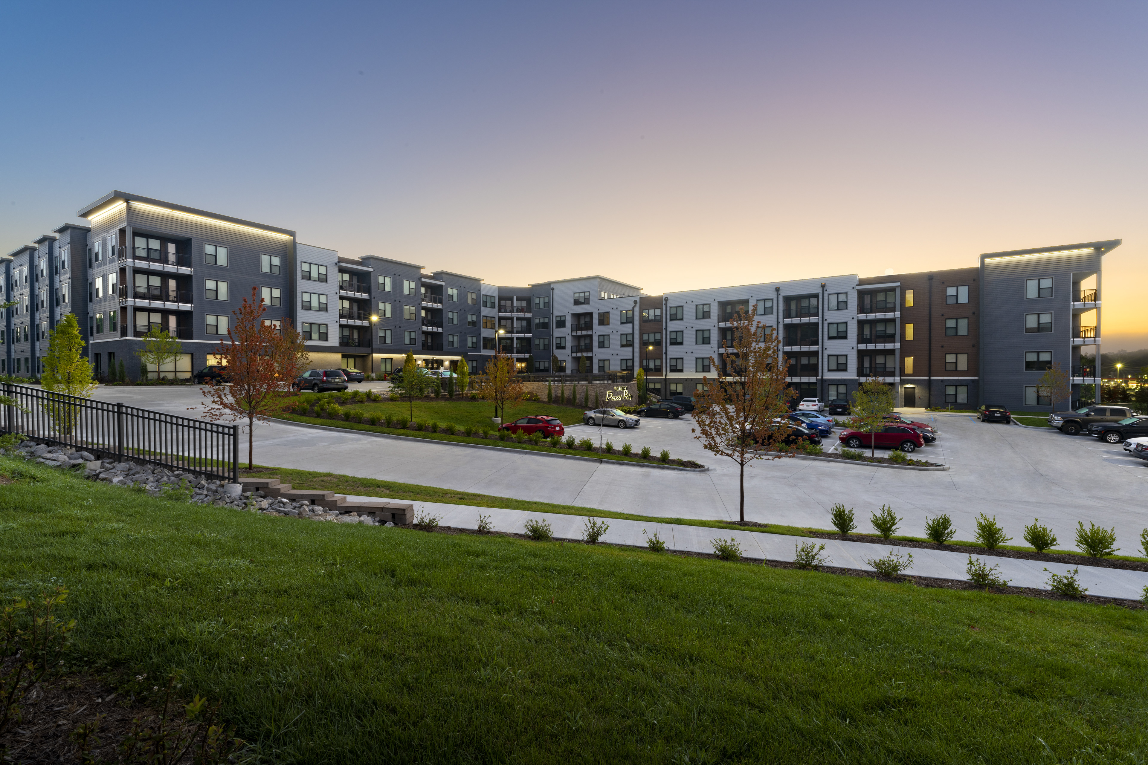 Remiger Design : The Flats at Dorsett Ridge for ©Alise O'Brien Photography