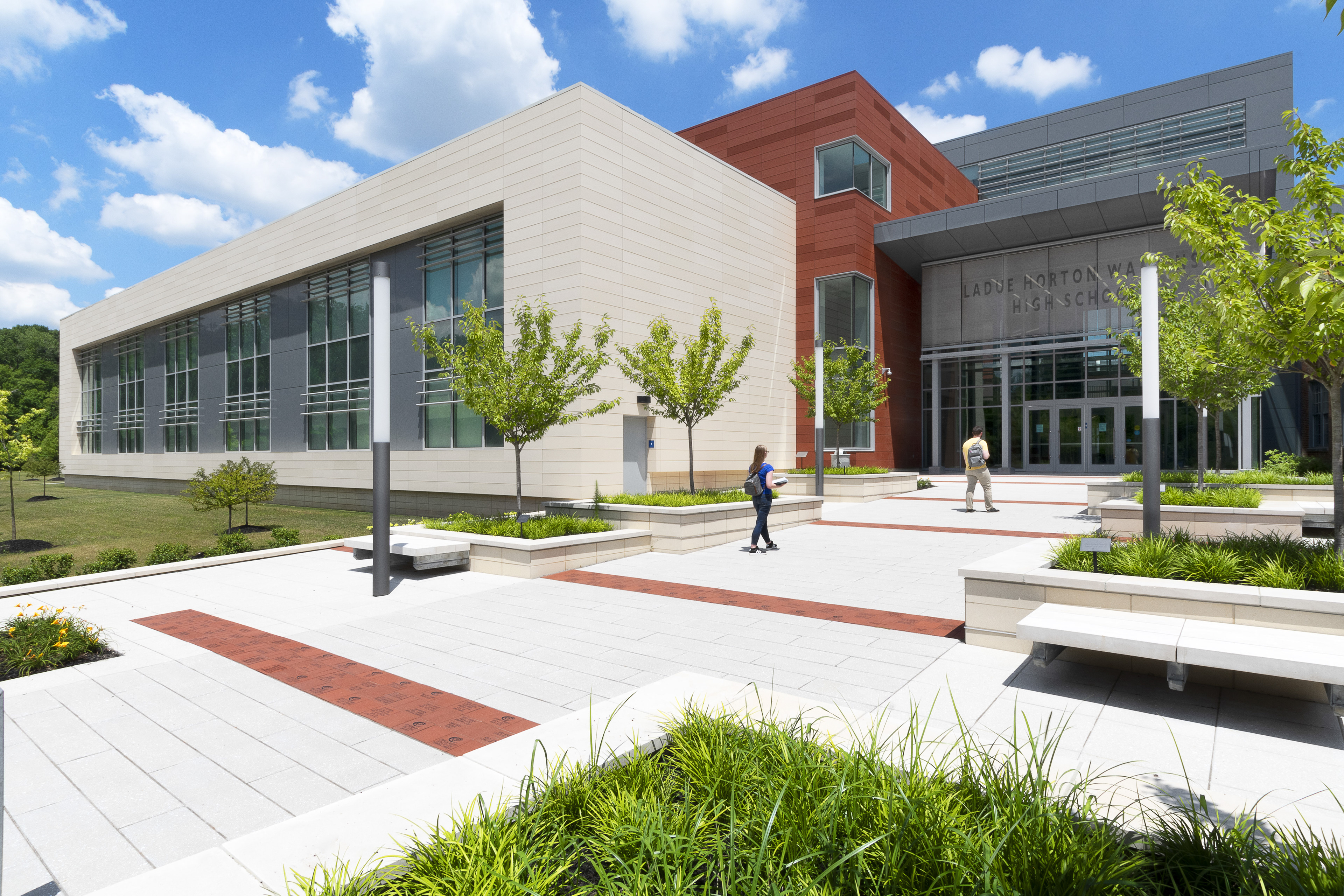 Bond Architects : Horton Watkins High School : Ladue, MO for ©Alise O'Brien Photography