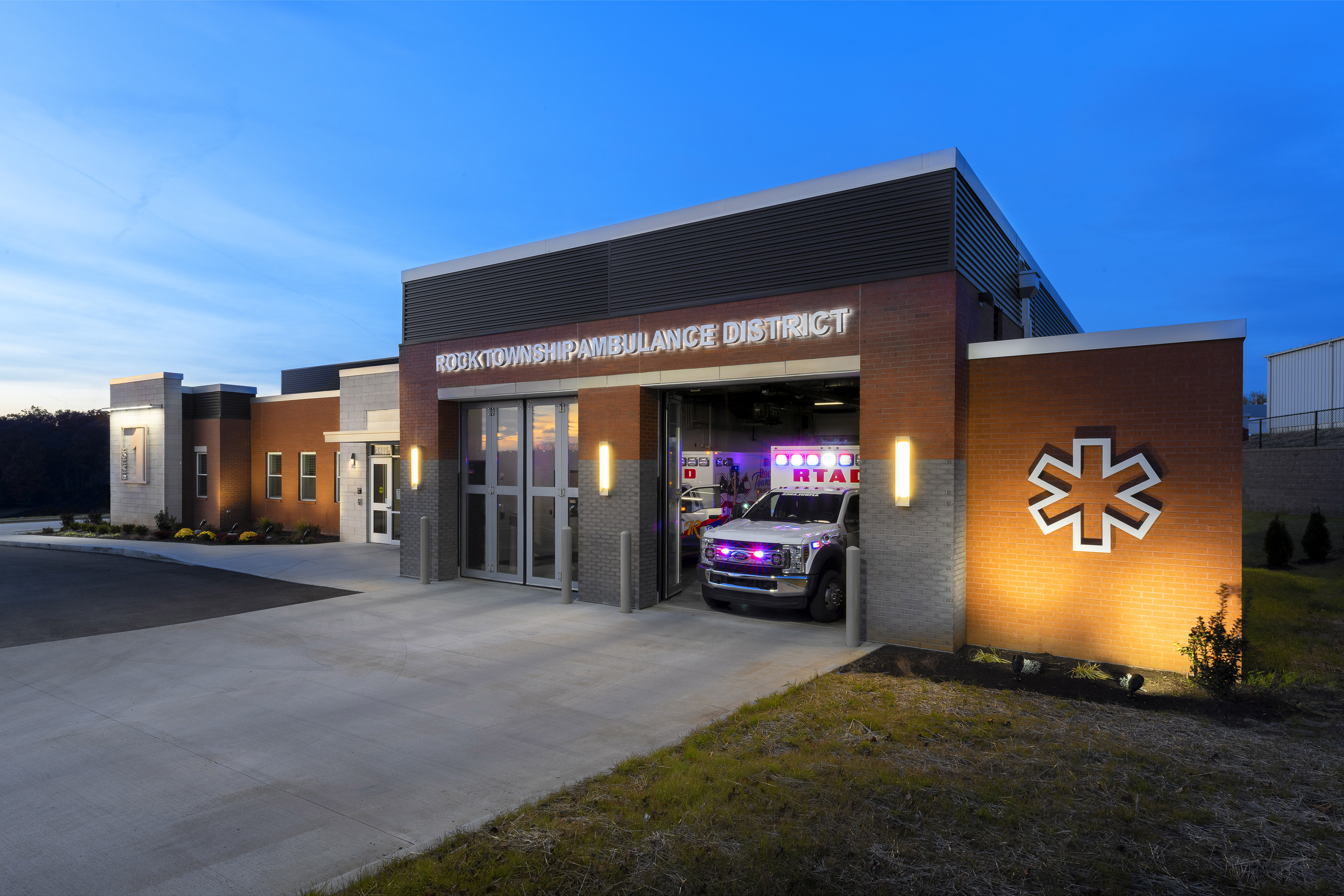FGM Architects : Rock Township Ambulance District : Arnold, MO