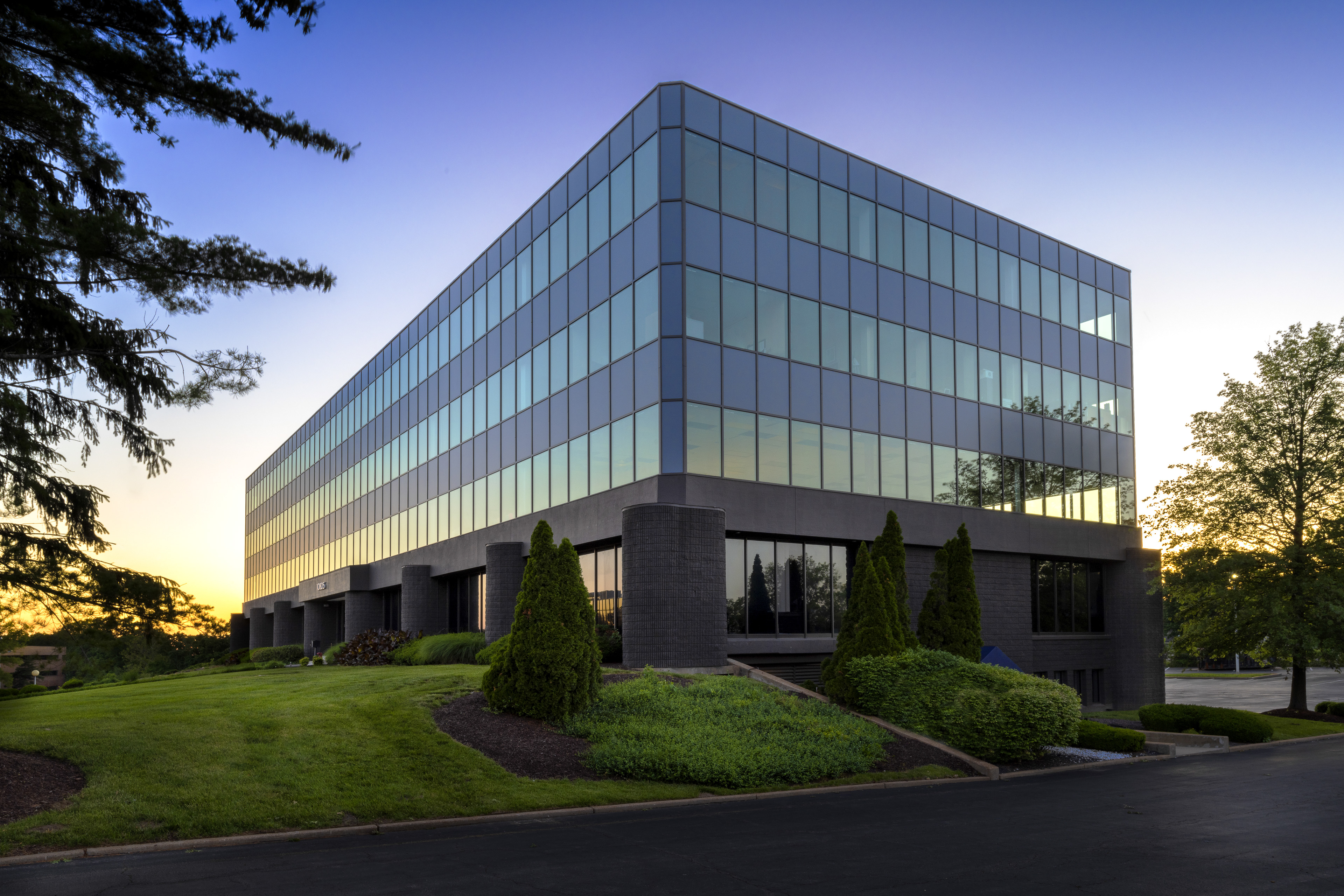 Eddy Design Group : Sunset Commons : Sunset Hills, MO