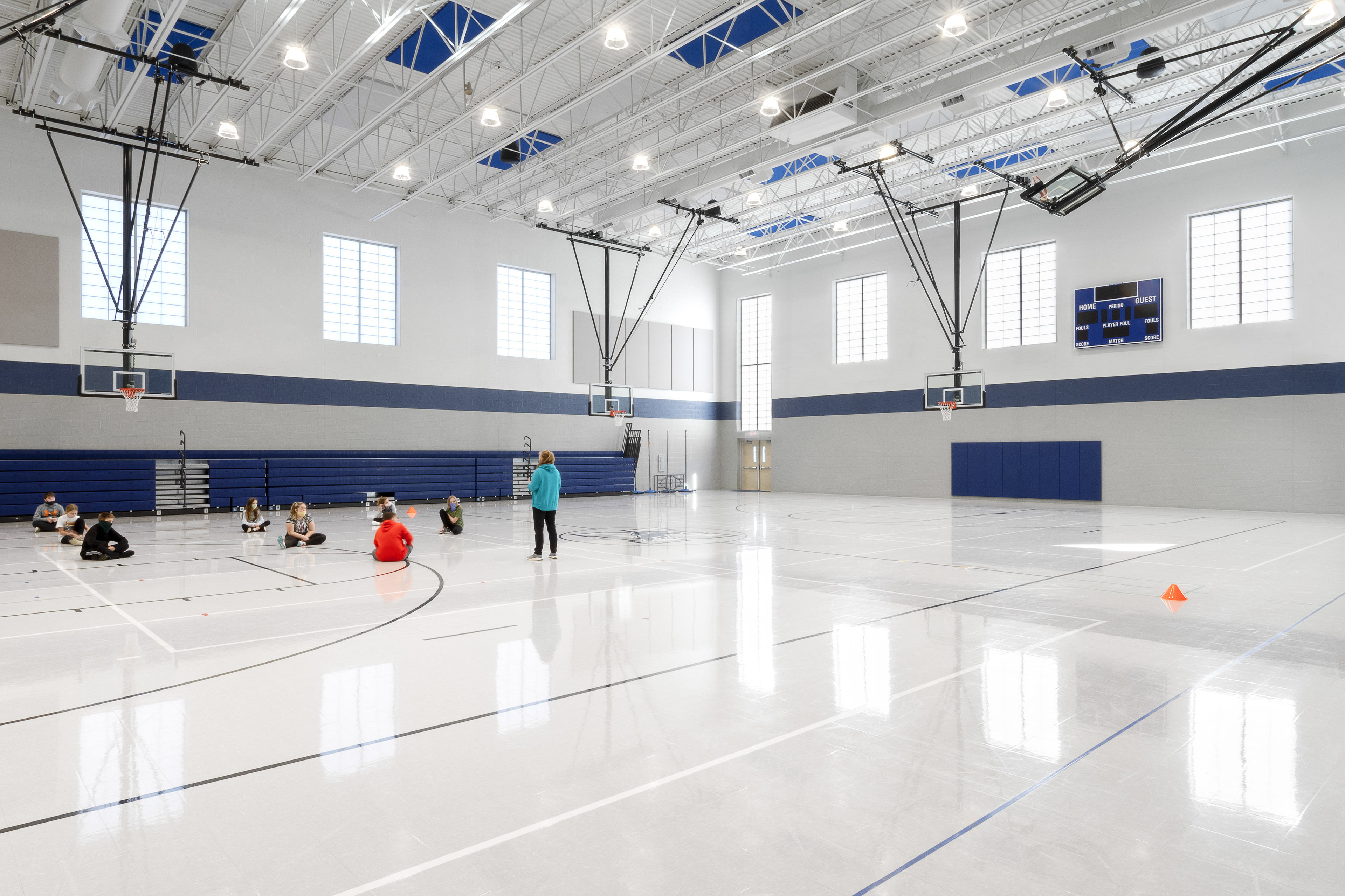 FGM Architects : Woodridge Middle School : High Ridge, MO