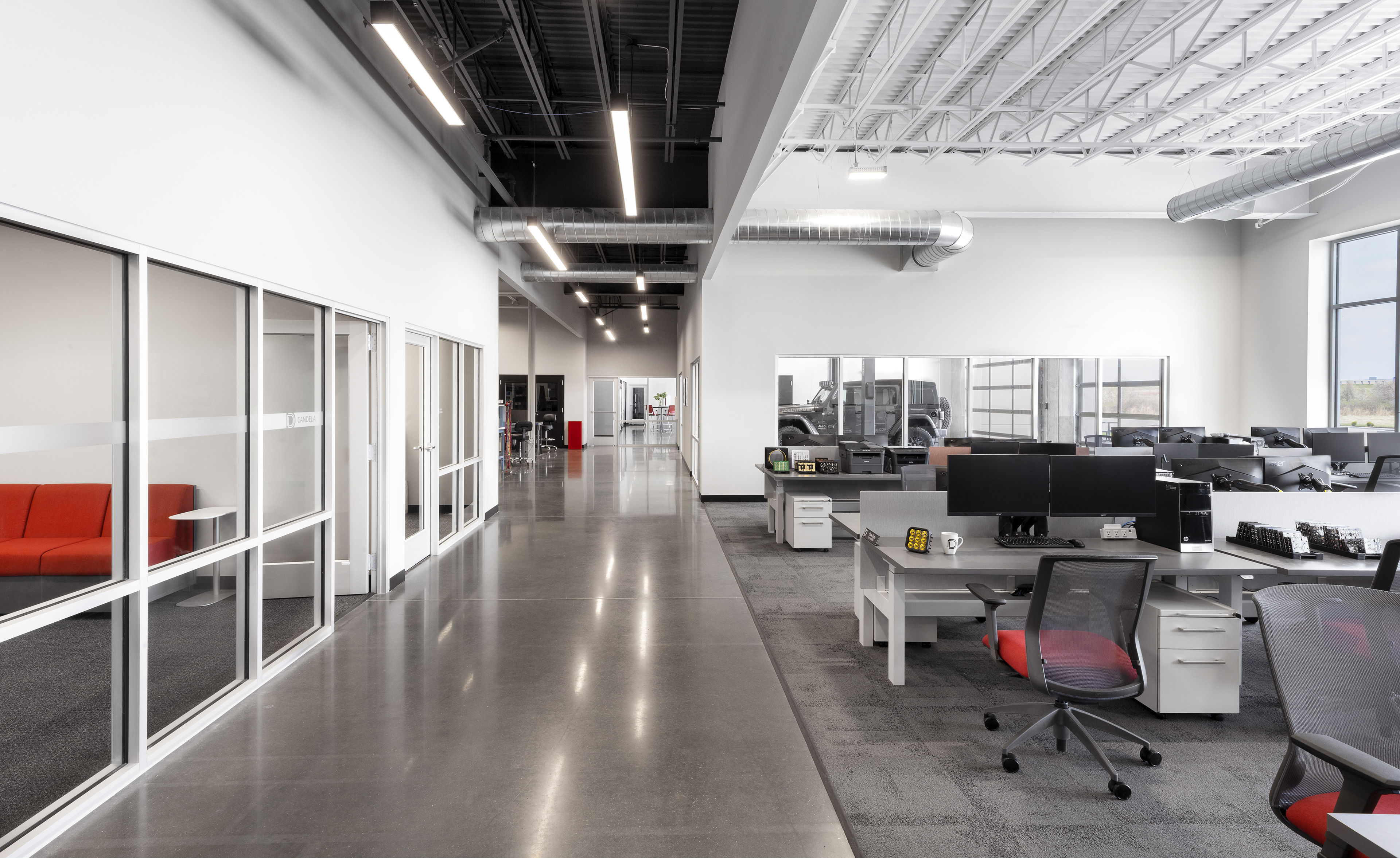 Contegra Contruction : Diode Dynamics, HQ : Saint Charles, MO