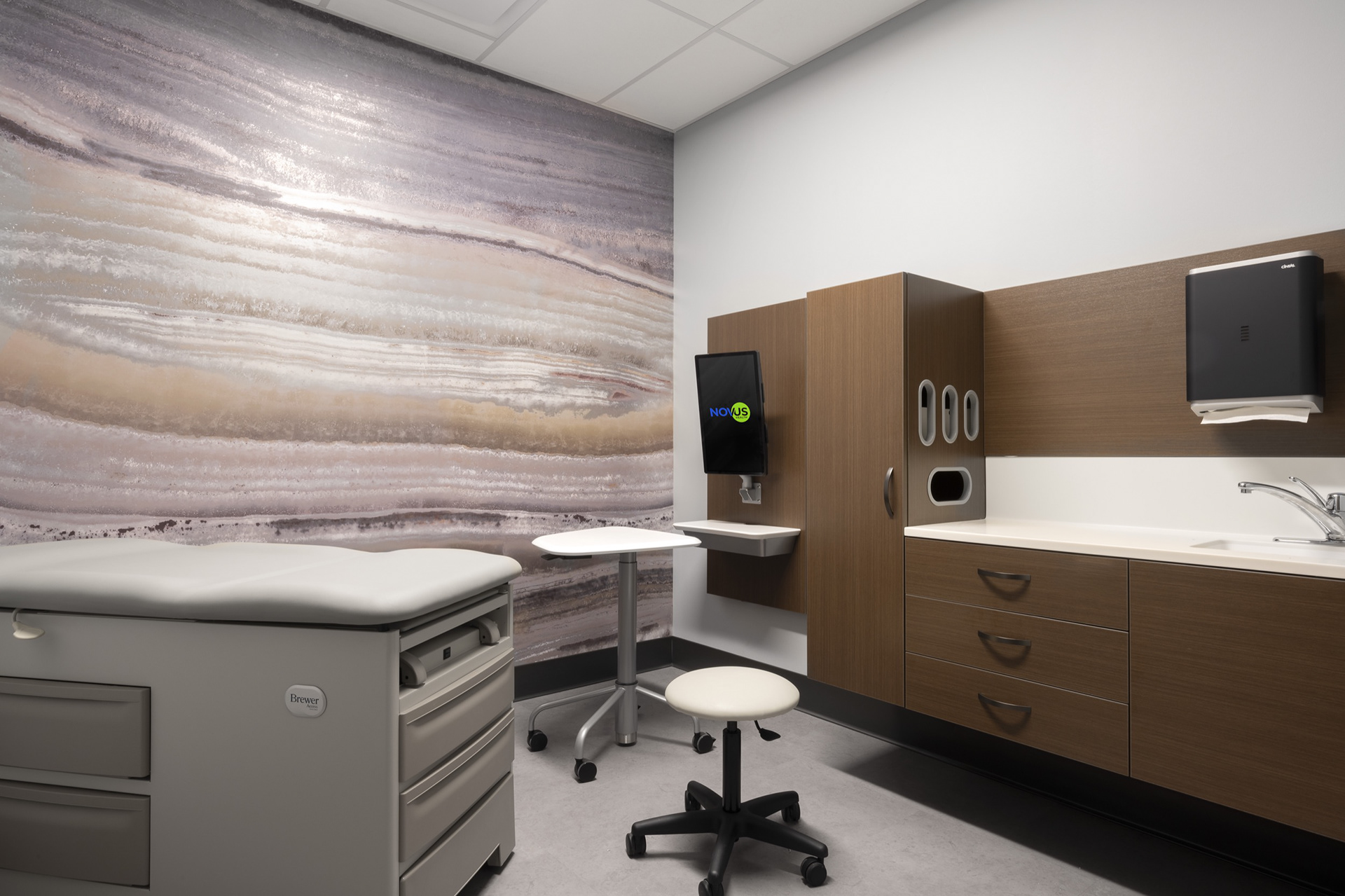M+H Architects : Novus Healthcare : Saint Louis, MO