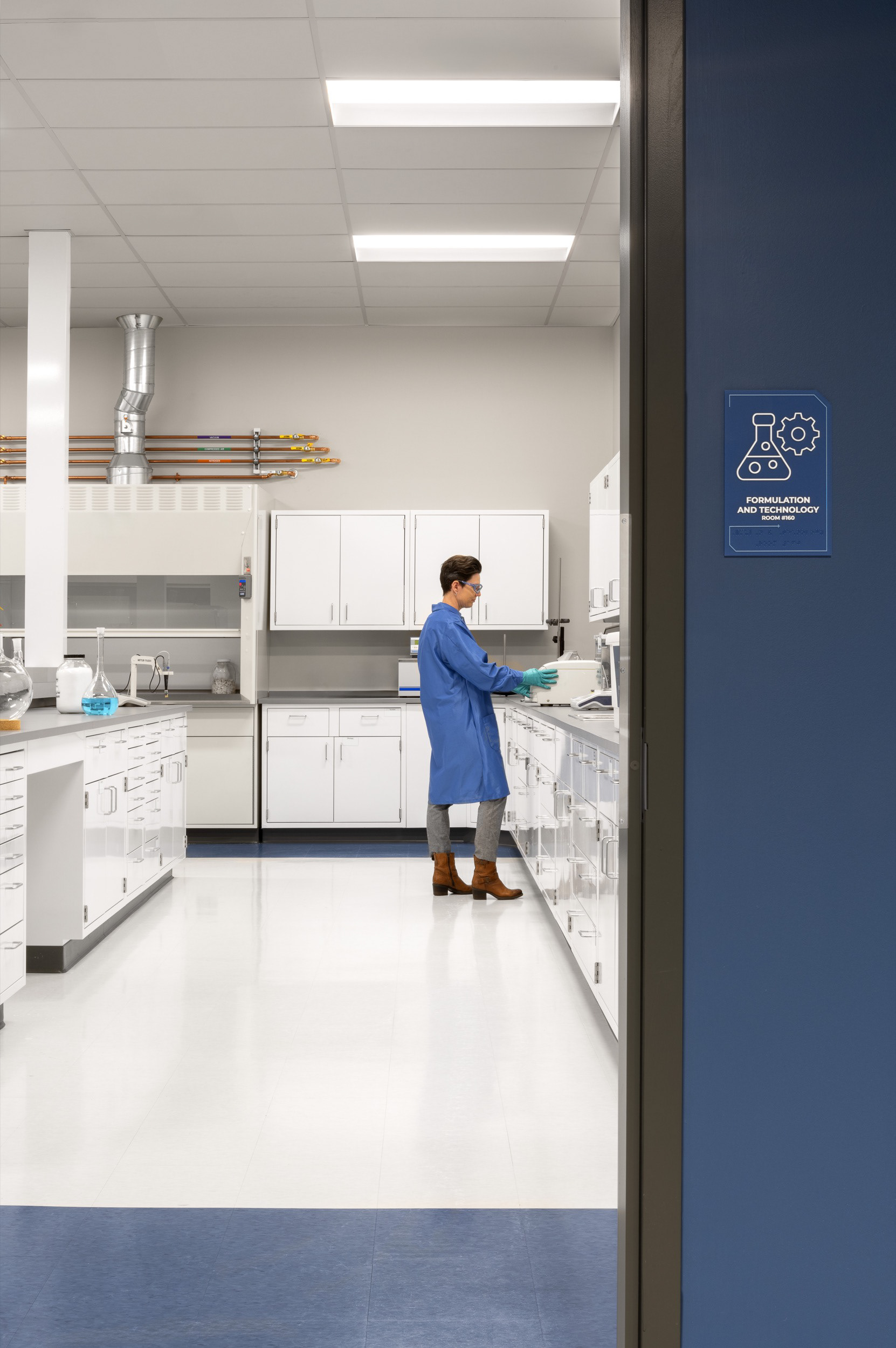 Gray Design : Novus International : Chesterfield, MO