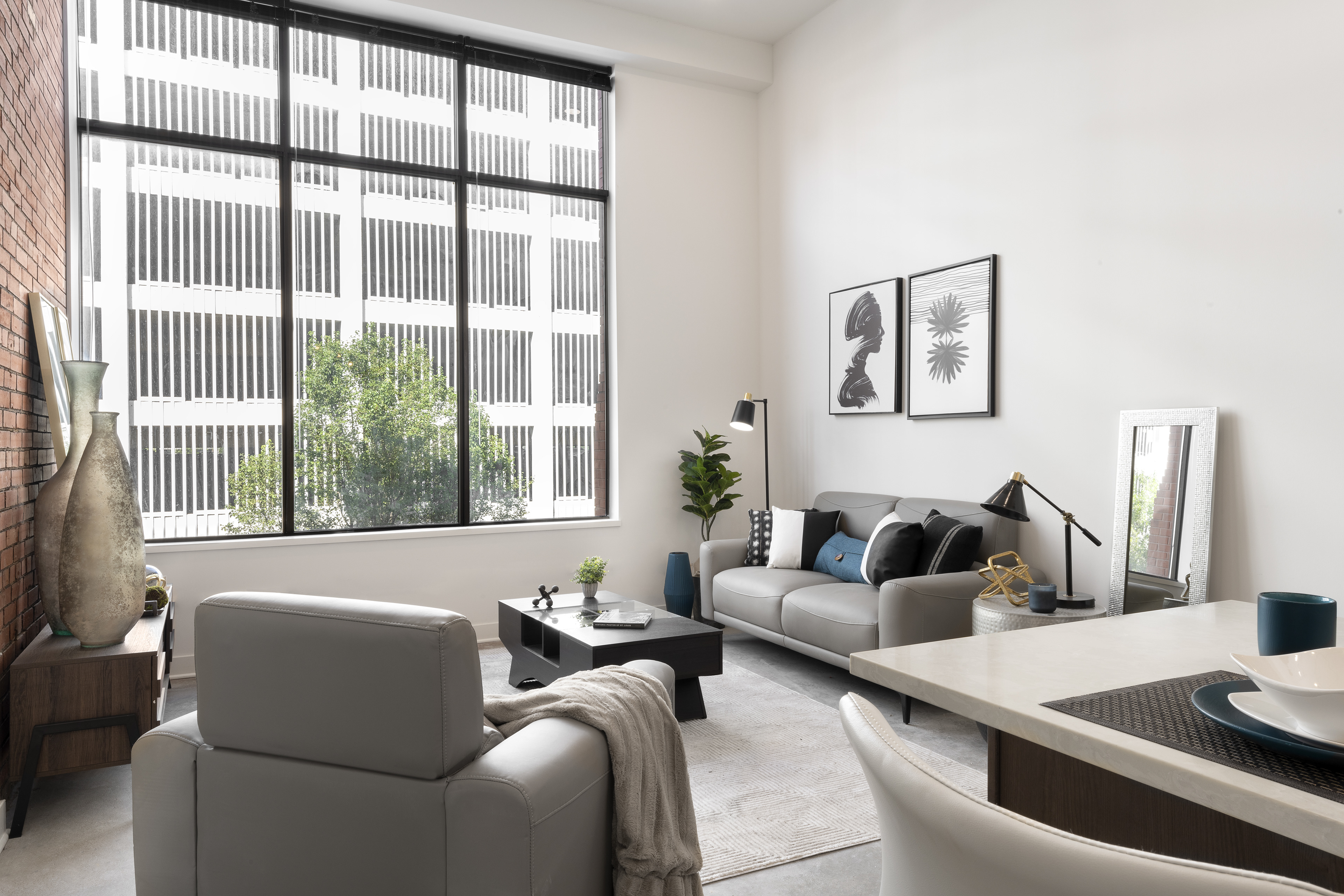 Oakline Studio : Ballpark Heights : Saint Louis, MO for ©Alise O'Brien Photography