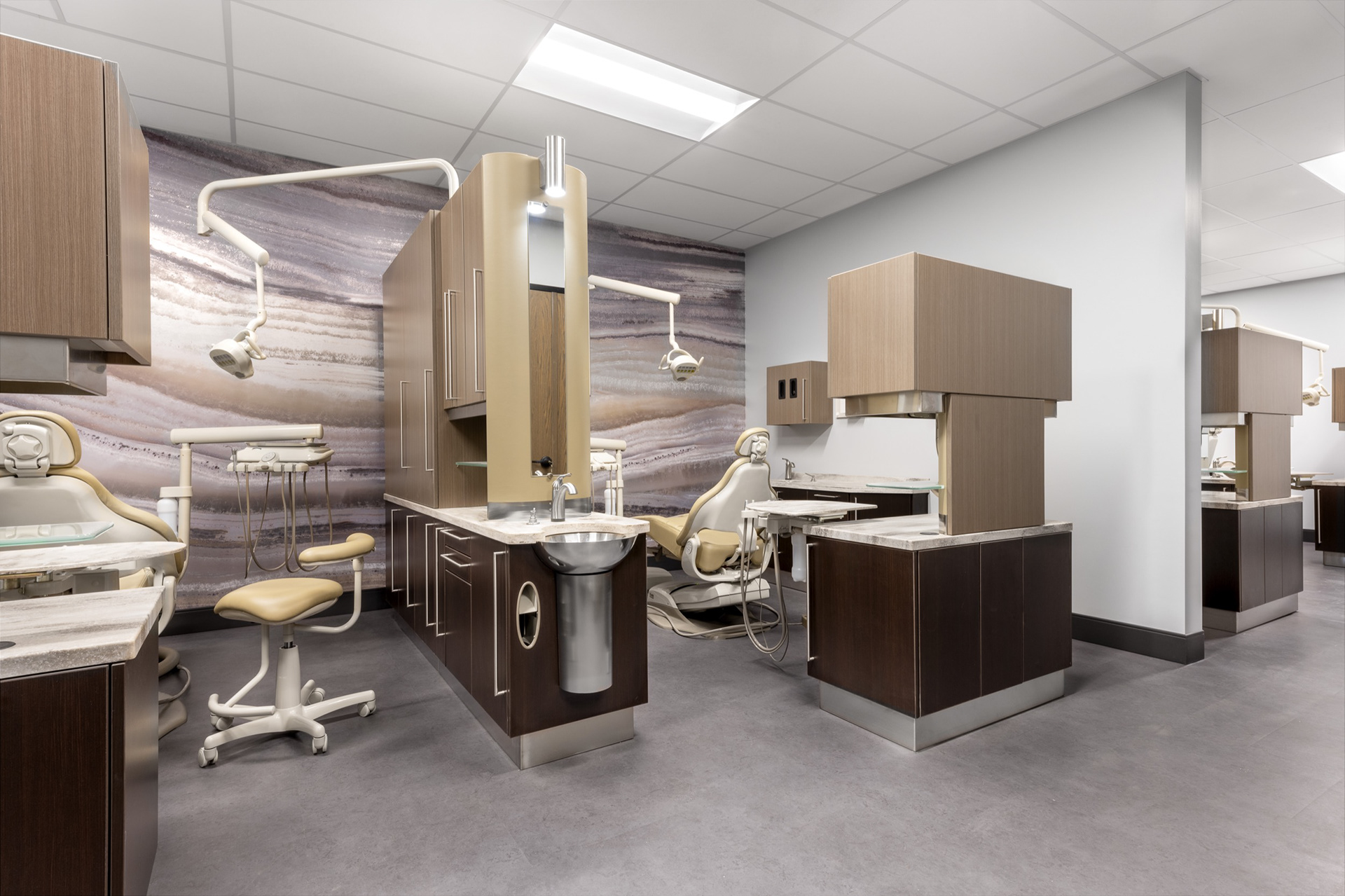M+H Architects : Novus Healthcare : Saint Louis, MO