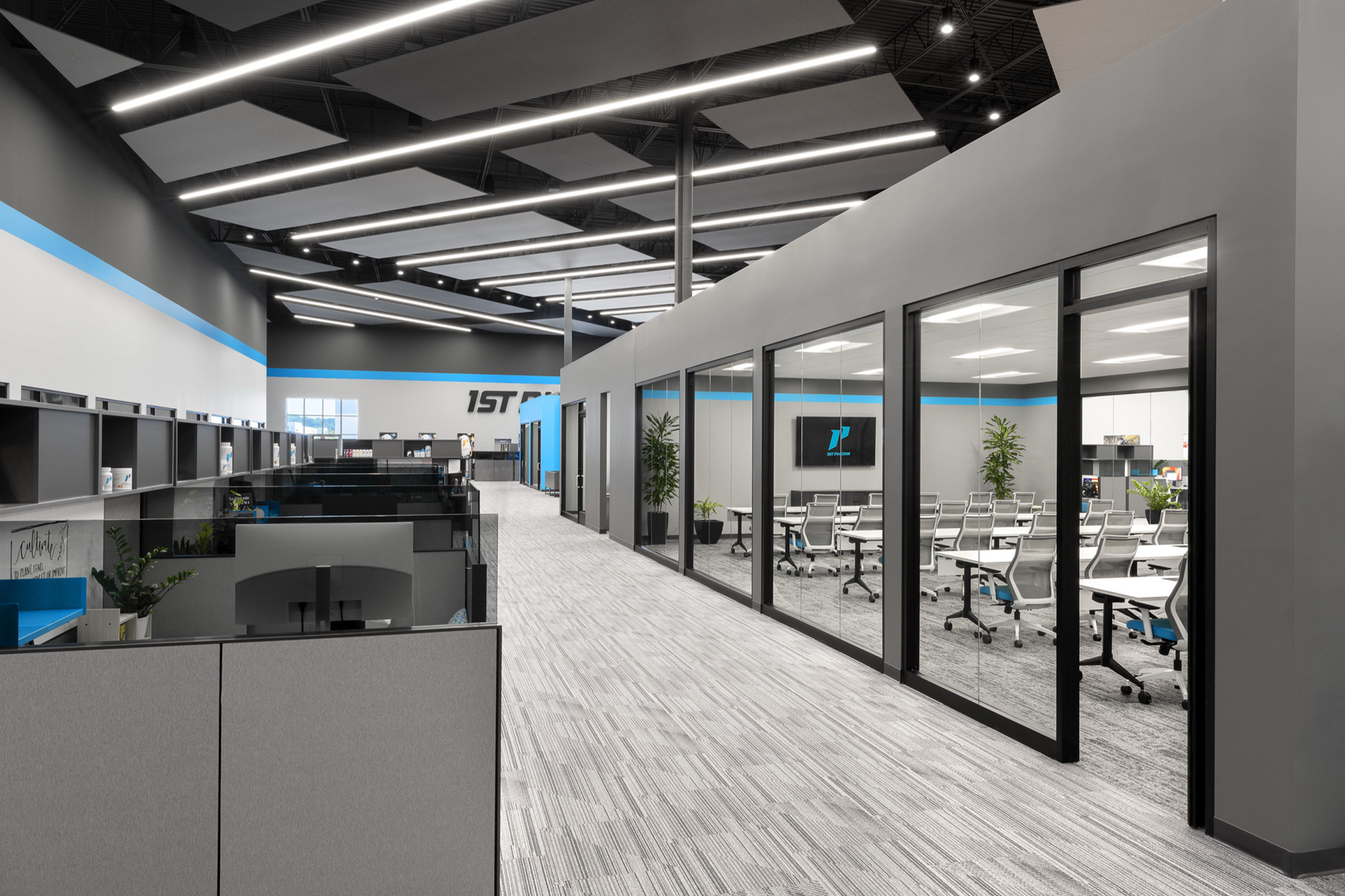 Gray Design : 1st Phorm : Fenton, MO