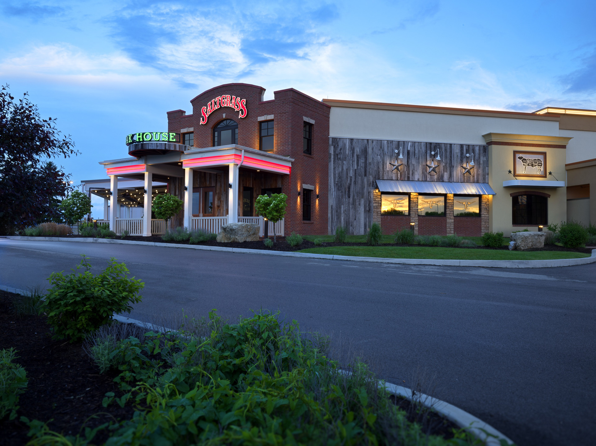 Shive Hattery : Saltgrass Restaurant, Danville, IL for ©Alise O'Brien Photography