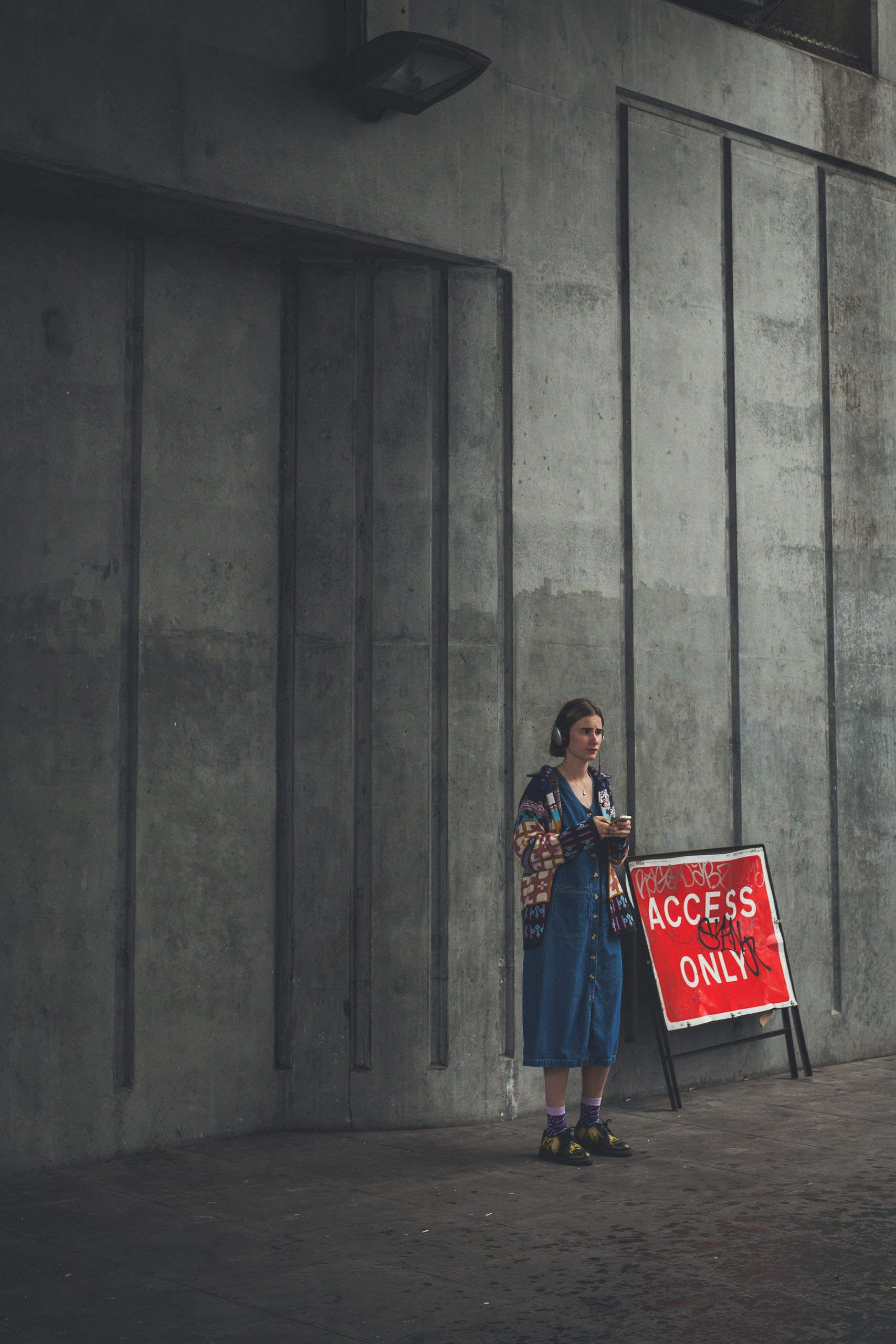 4TH PLACE - DIGITAL CAMERA PHOTOGRAPHER OF THE YEAR 2018 "STREET SEEN" & SHORTLISTED FOR FOTOHOLICS 2019