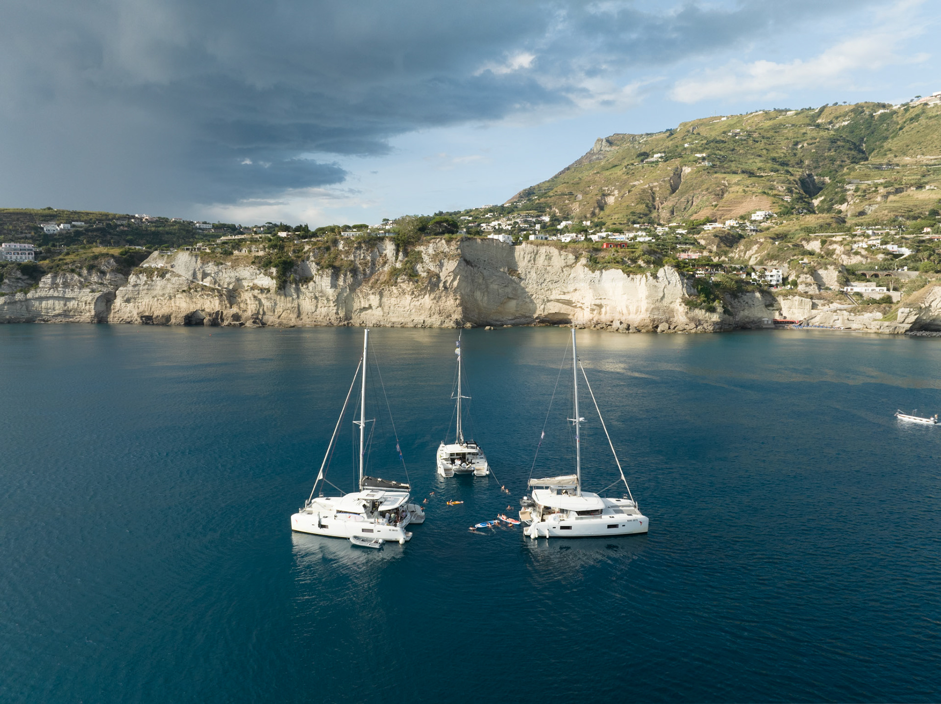 Serrara Fontana (40°41'47" N 13°53'12" E)