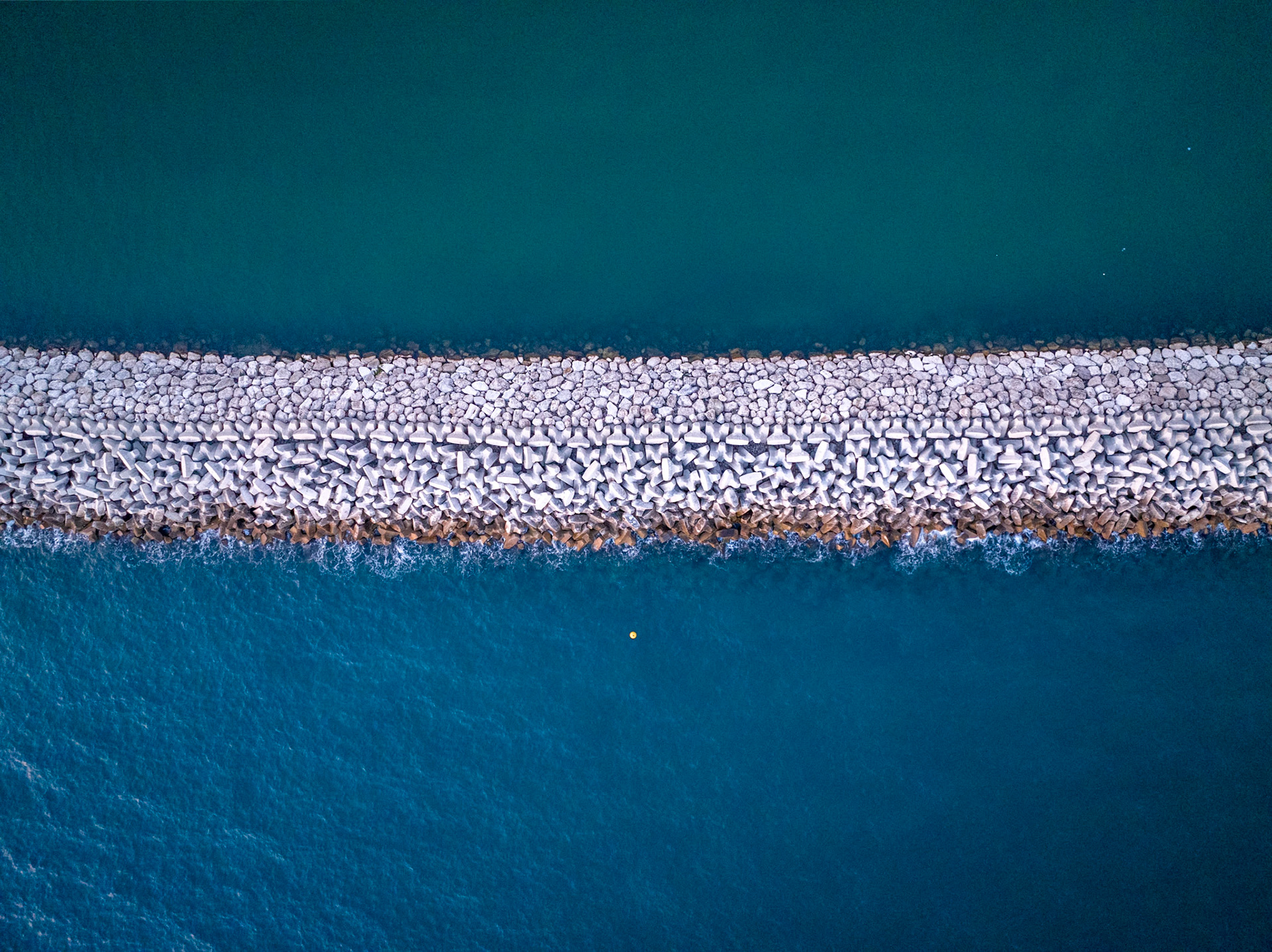 Salerno (40°38'26" N 14°48'58" E)
