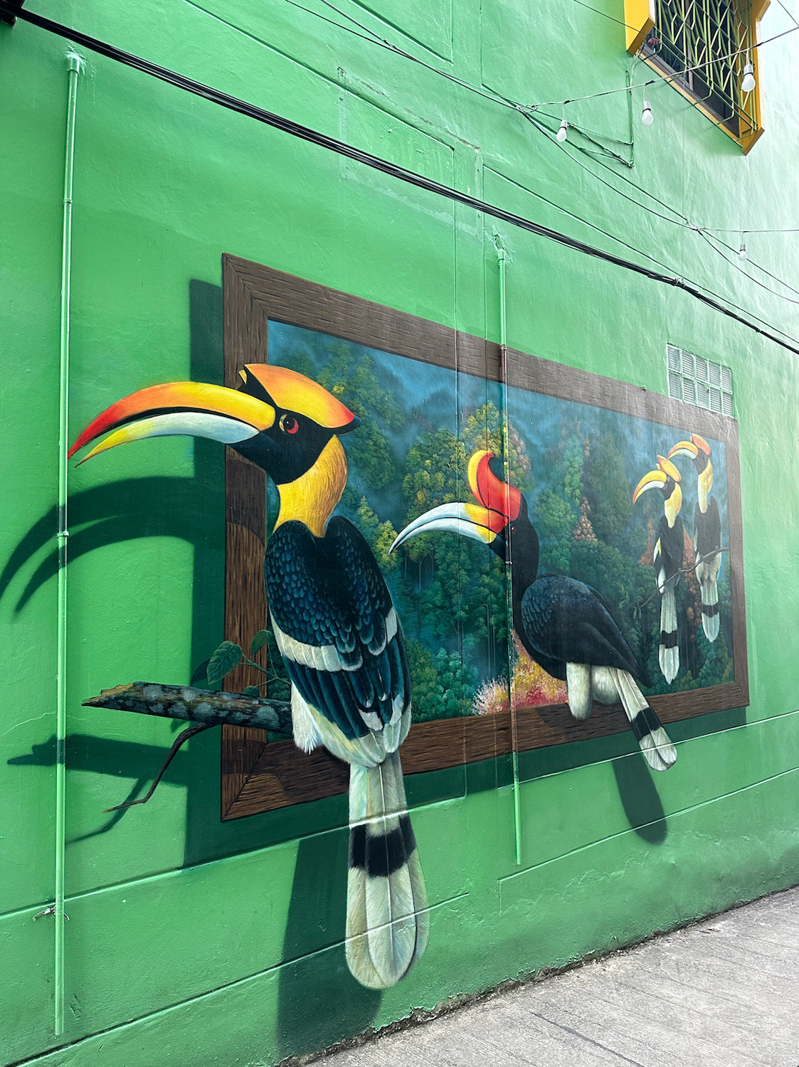 Betong murals.