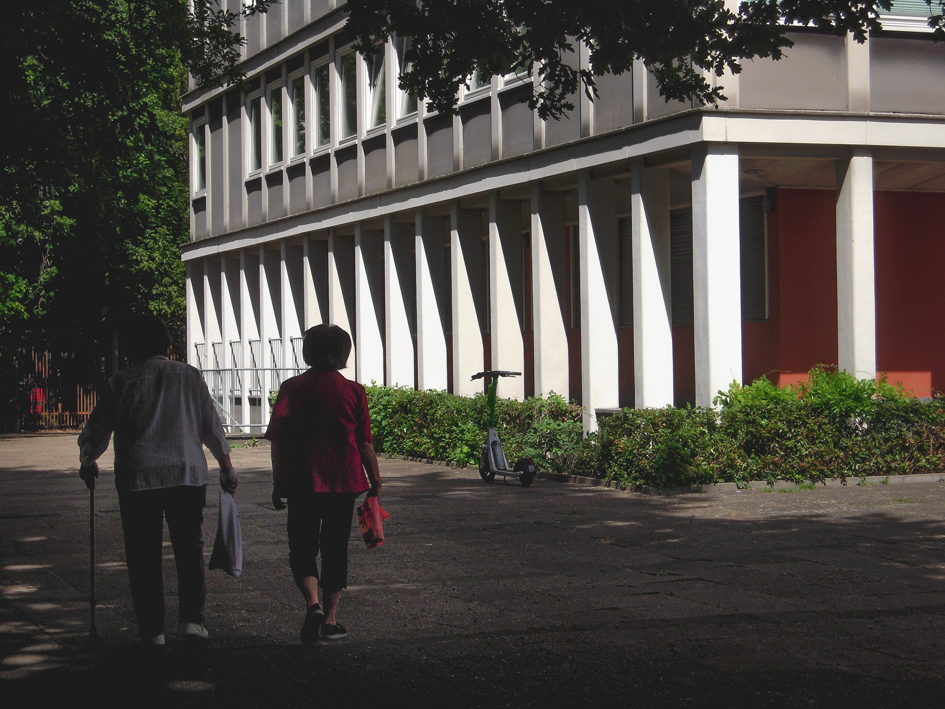 Bartningallee 9 - Gustav Hassenpflug