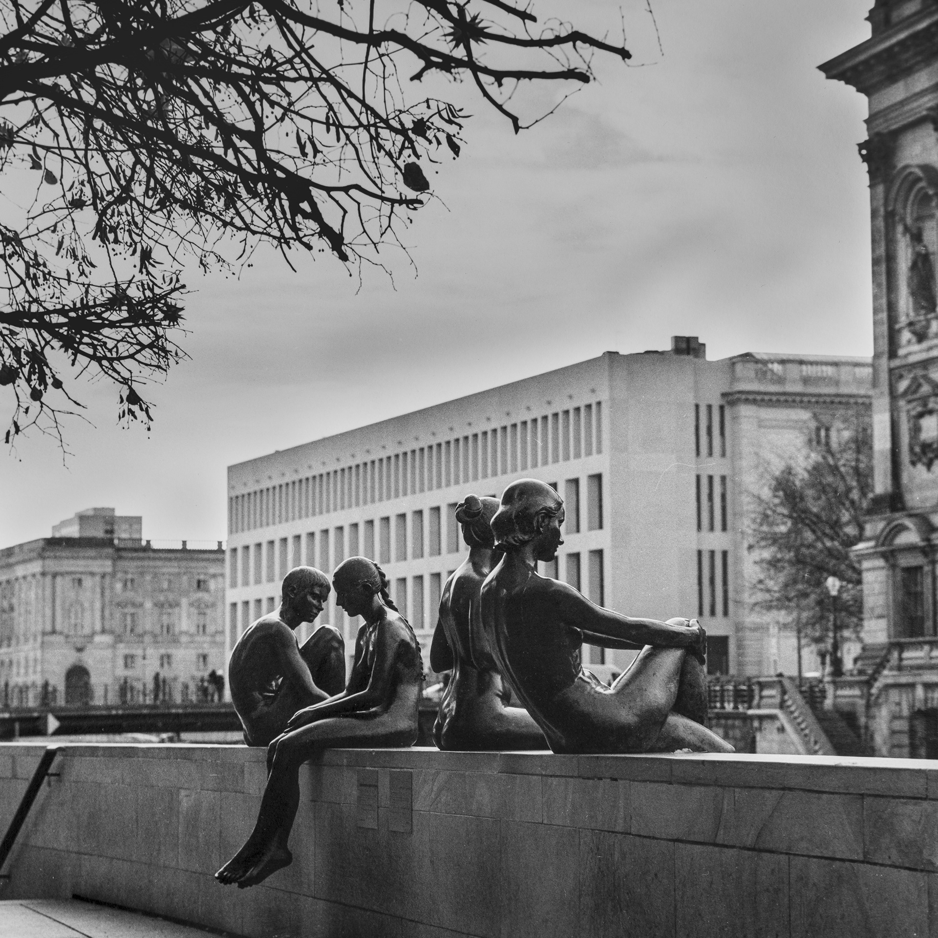 Drei Mädchen und ein Knabe - Berlin (D) 2019