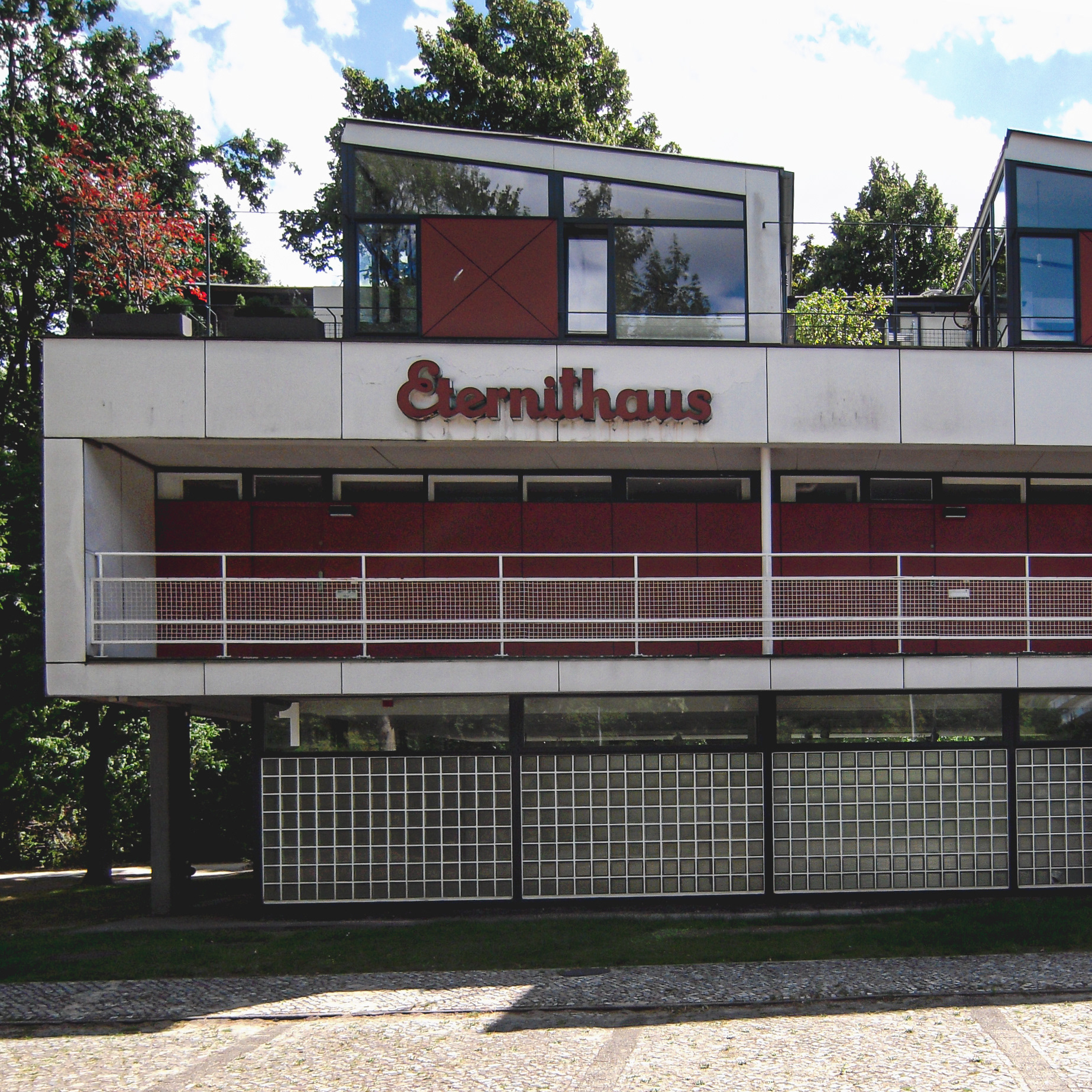 Altonaer Straße 1 - Eternit-Haus - Paul G. Baumgarten