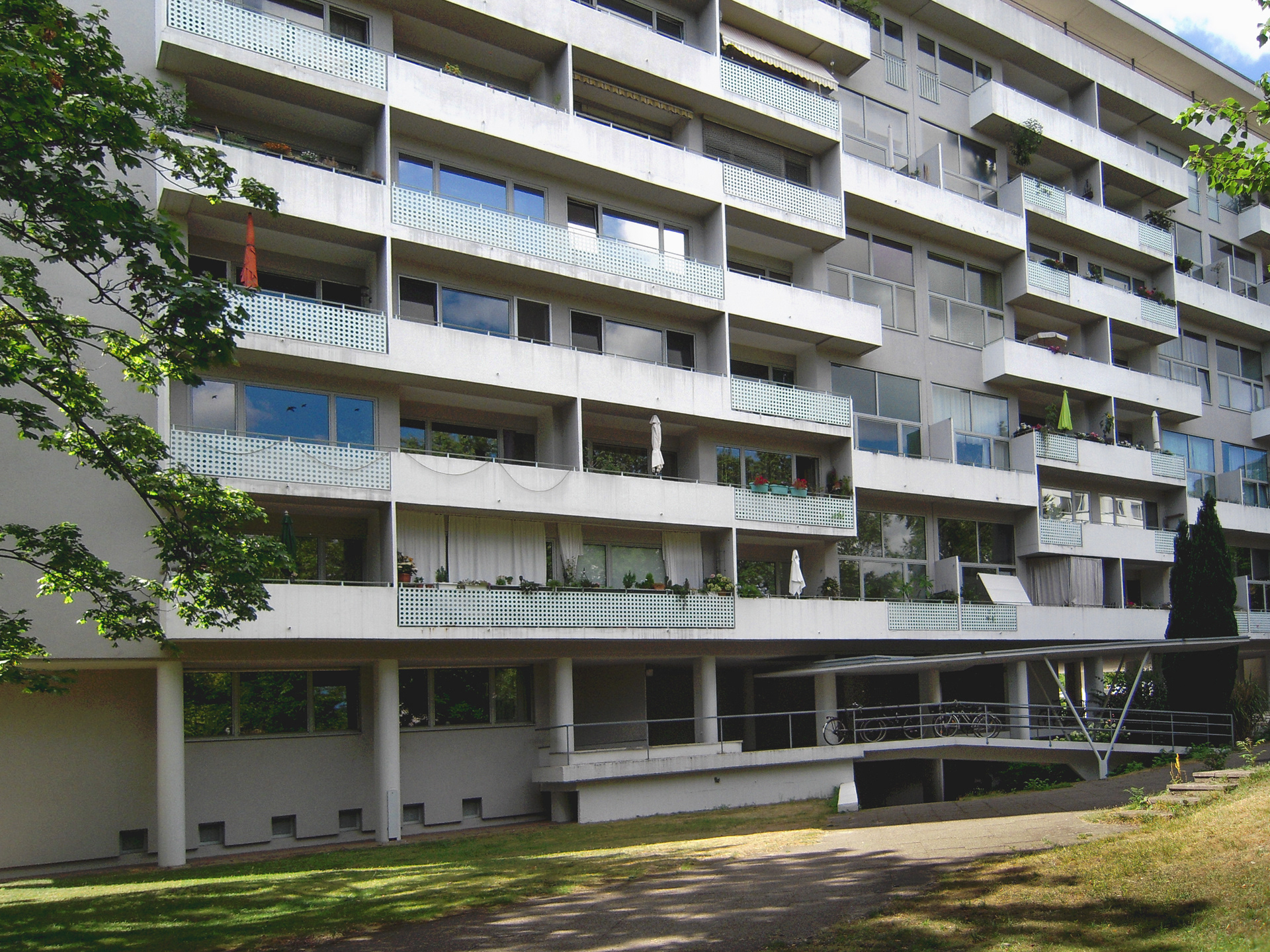 Klopstockstraße 14–18 - Pierre Vago (Ostfassade)