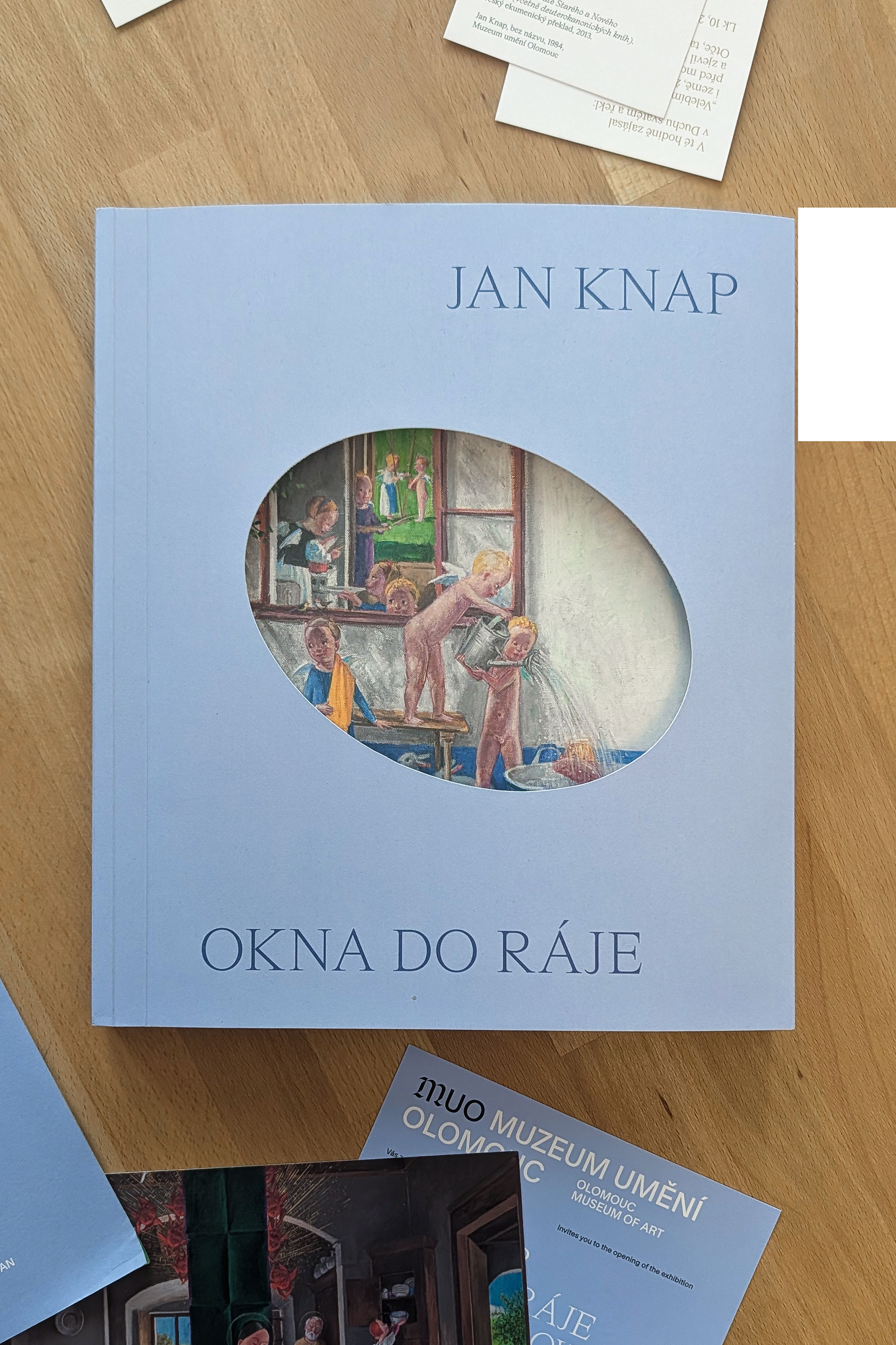 Okna do ráje: Publikace srhrnující dosavadní dílo umělce Jana Knapa