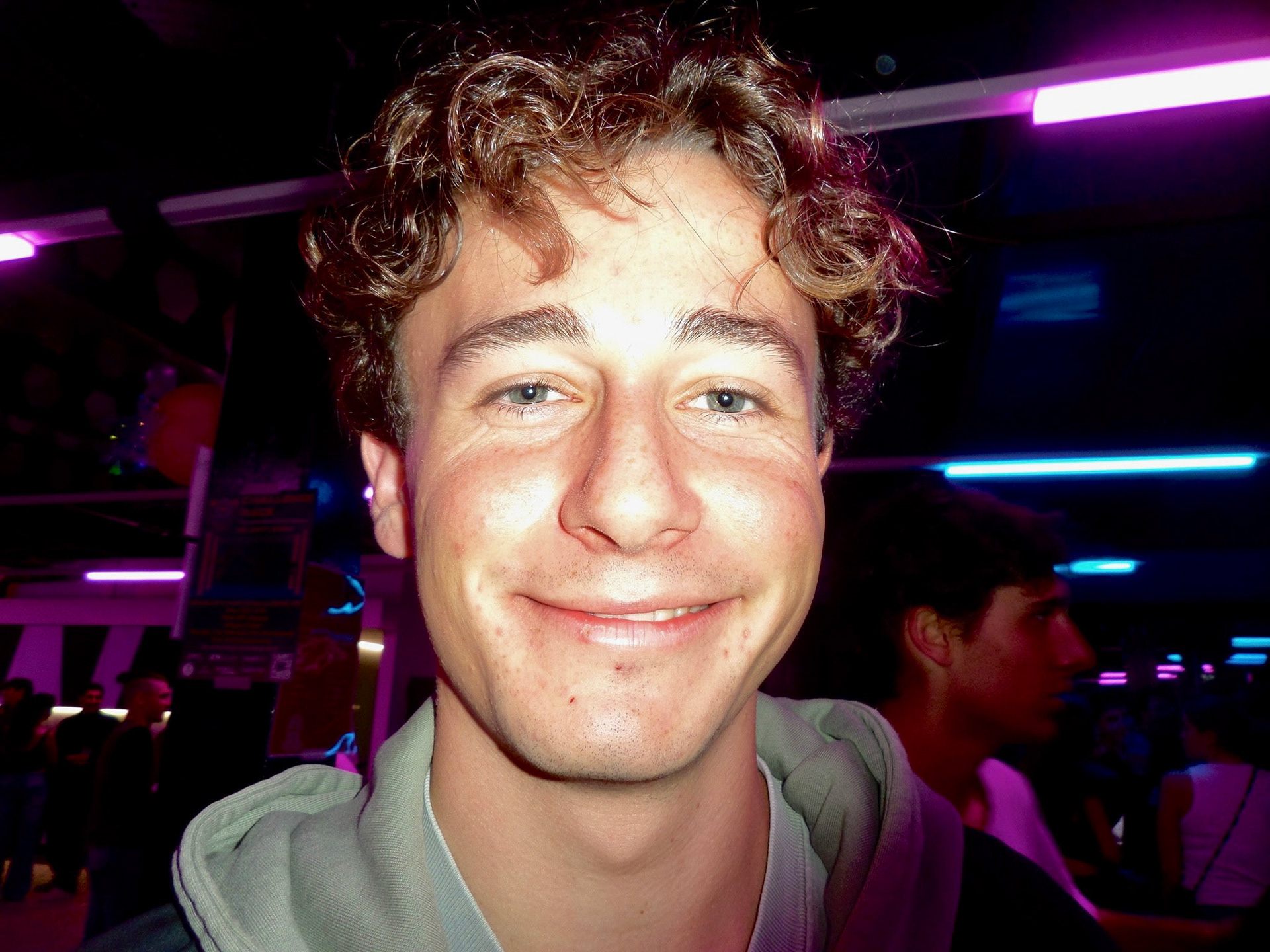 SAMSUNG CAMERA PICTURES