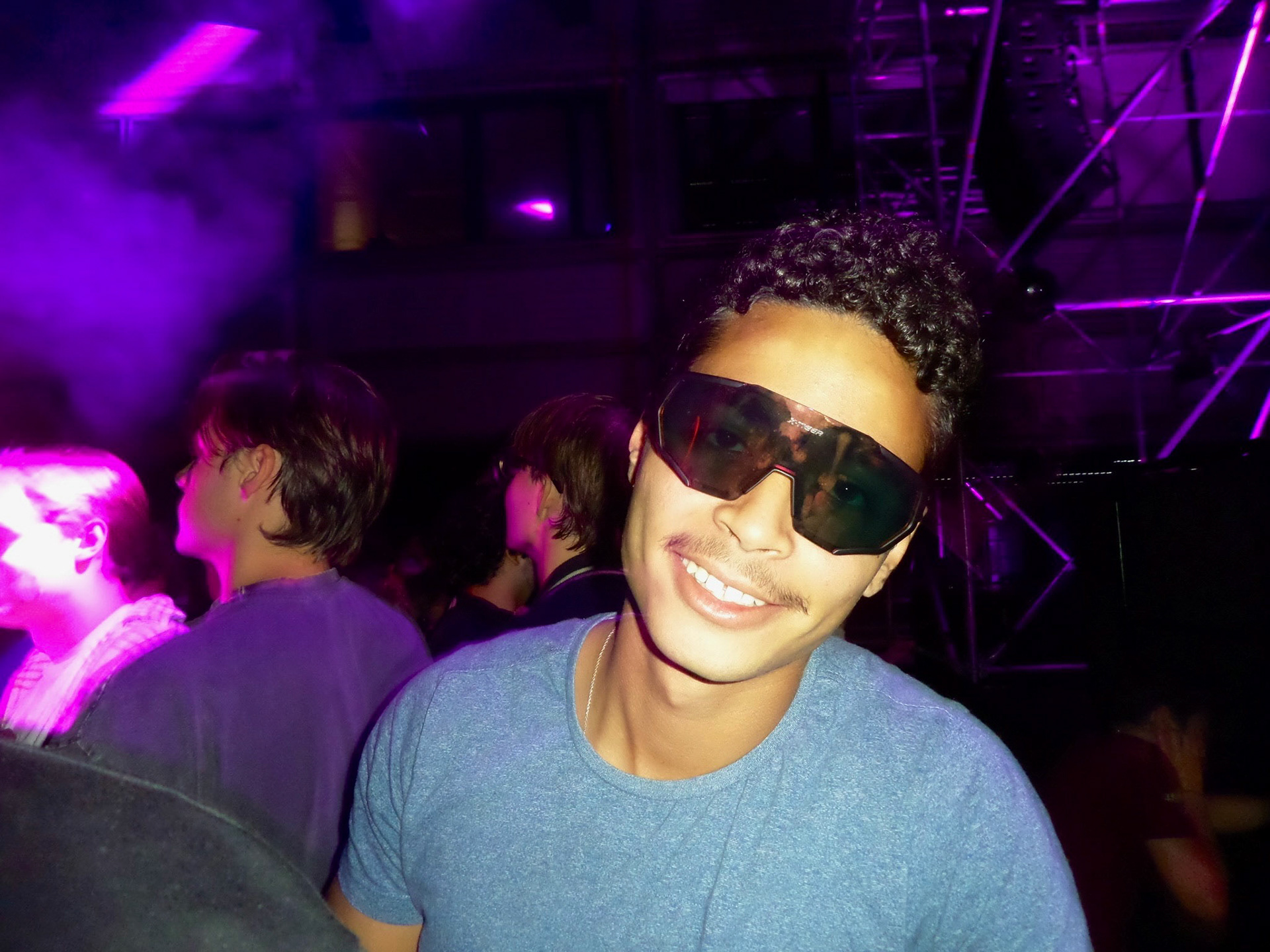 SAMSUNG CAMERA PICTURES